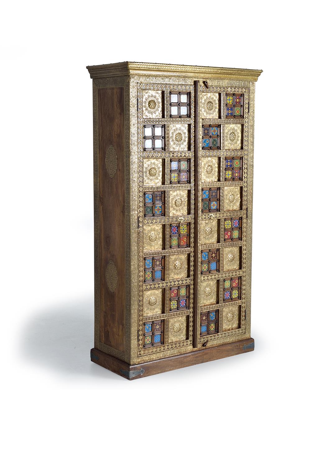 Armario 2 puertas en madera de acacia, los detalles son de bronce y lleva cerámica en las puertas - GINER Y COLOMER