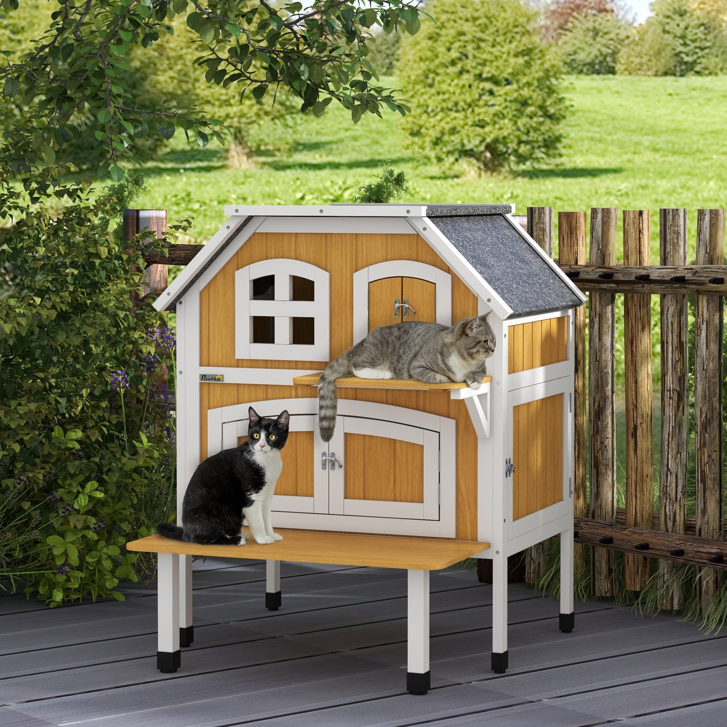 PawHut Casa para Gatos de Madera 78x82x93 cm Caseta para Gatos de 2 Niveles Refugio para Gatos con Techo Asfáltico Terraza y Plataforma de Salto Natural