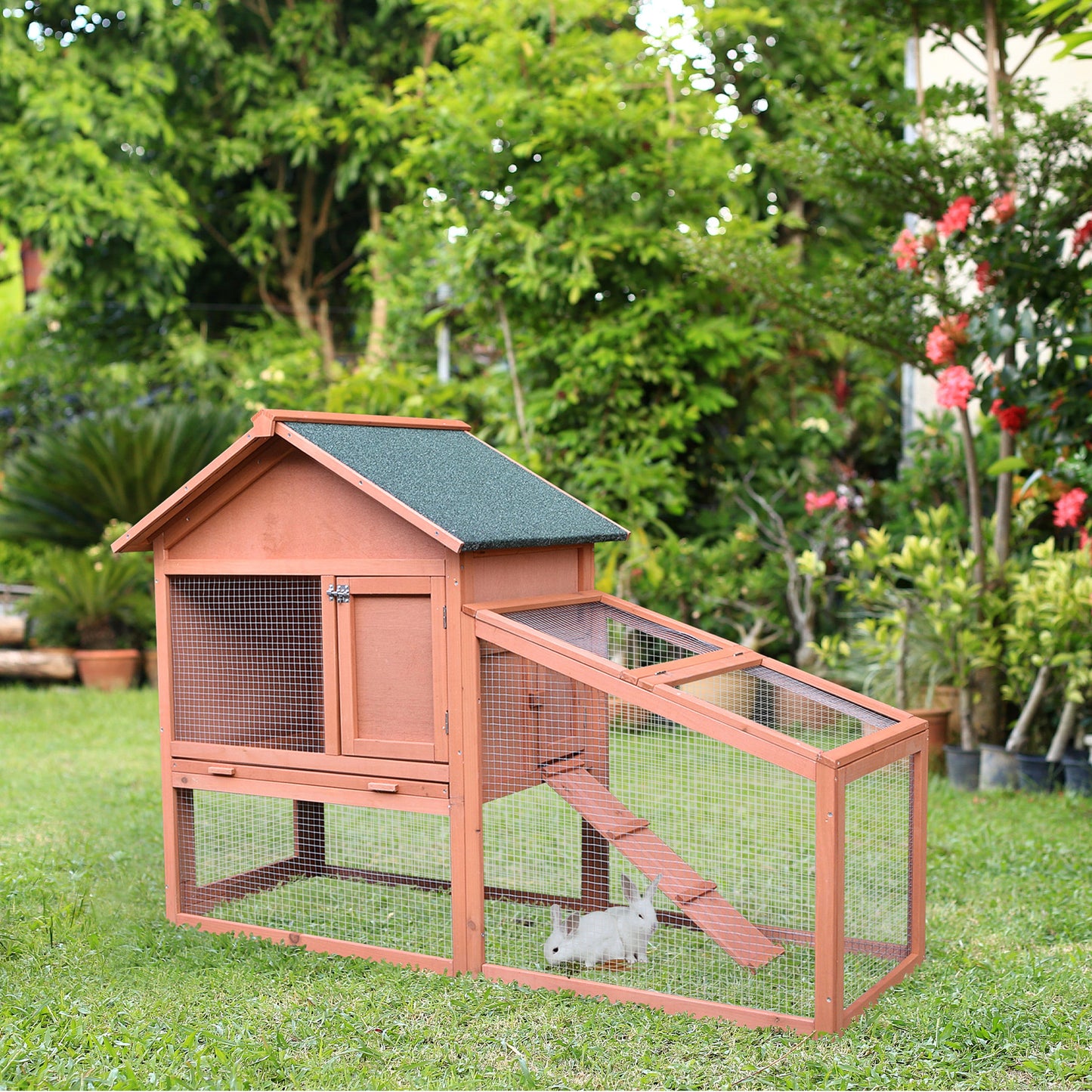 PawHut Conejera de Exterior Hecha de Madera Jaula para Conejos Dos Niveles con Techo Puerta y Ventana Bandeja Extraíble y Lavable Alta Comodidad Gran Espacio 144x64.5x100cm