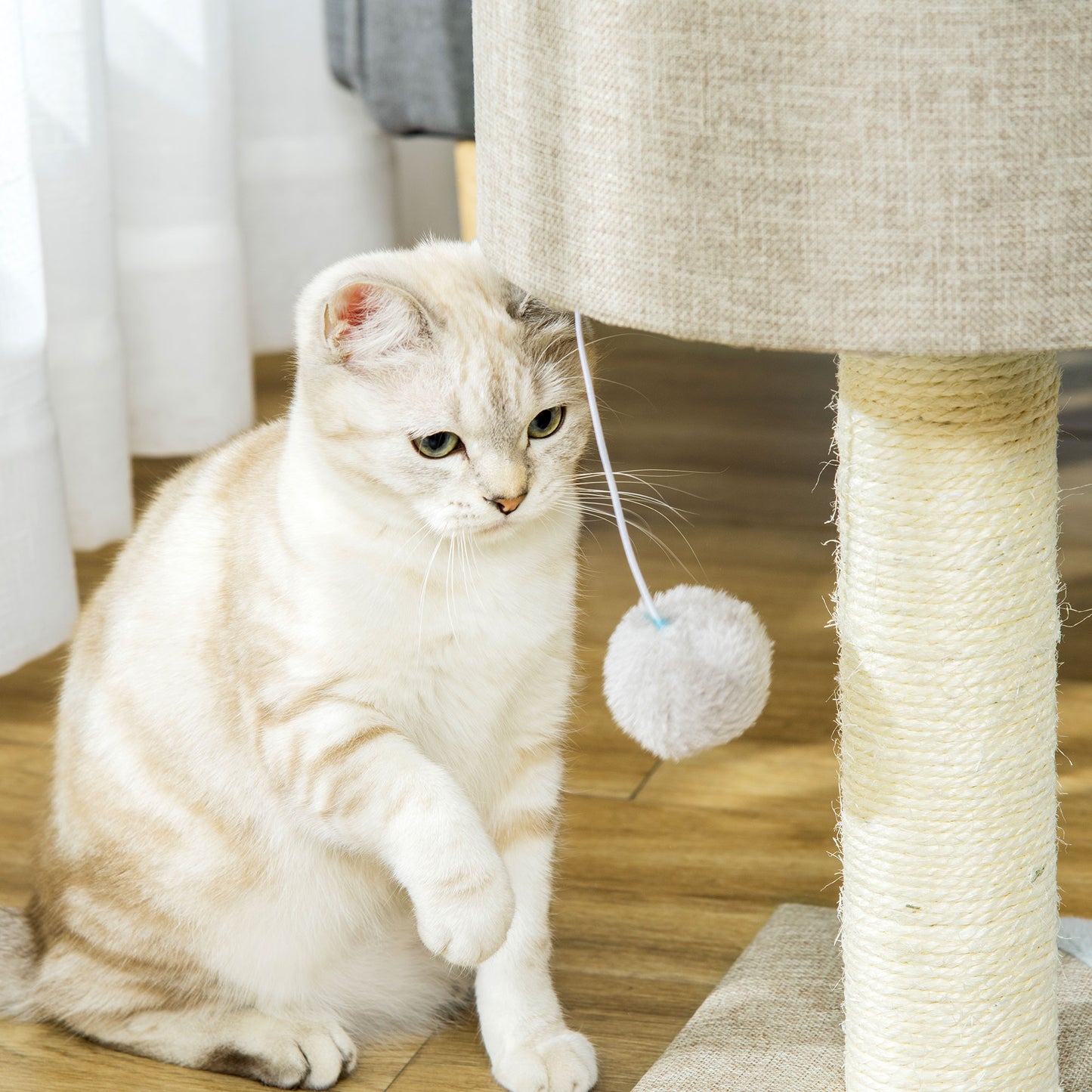 PawHut Árbol Rascador para Gatos Pequeño Altura 50 cm Torre Escalador de Gato con Cueva Rampa Poste Rascador de Sisal Natural y Bola Colgante 30x30x50 cm Beige Oscuro