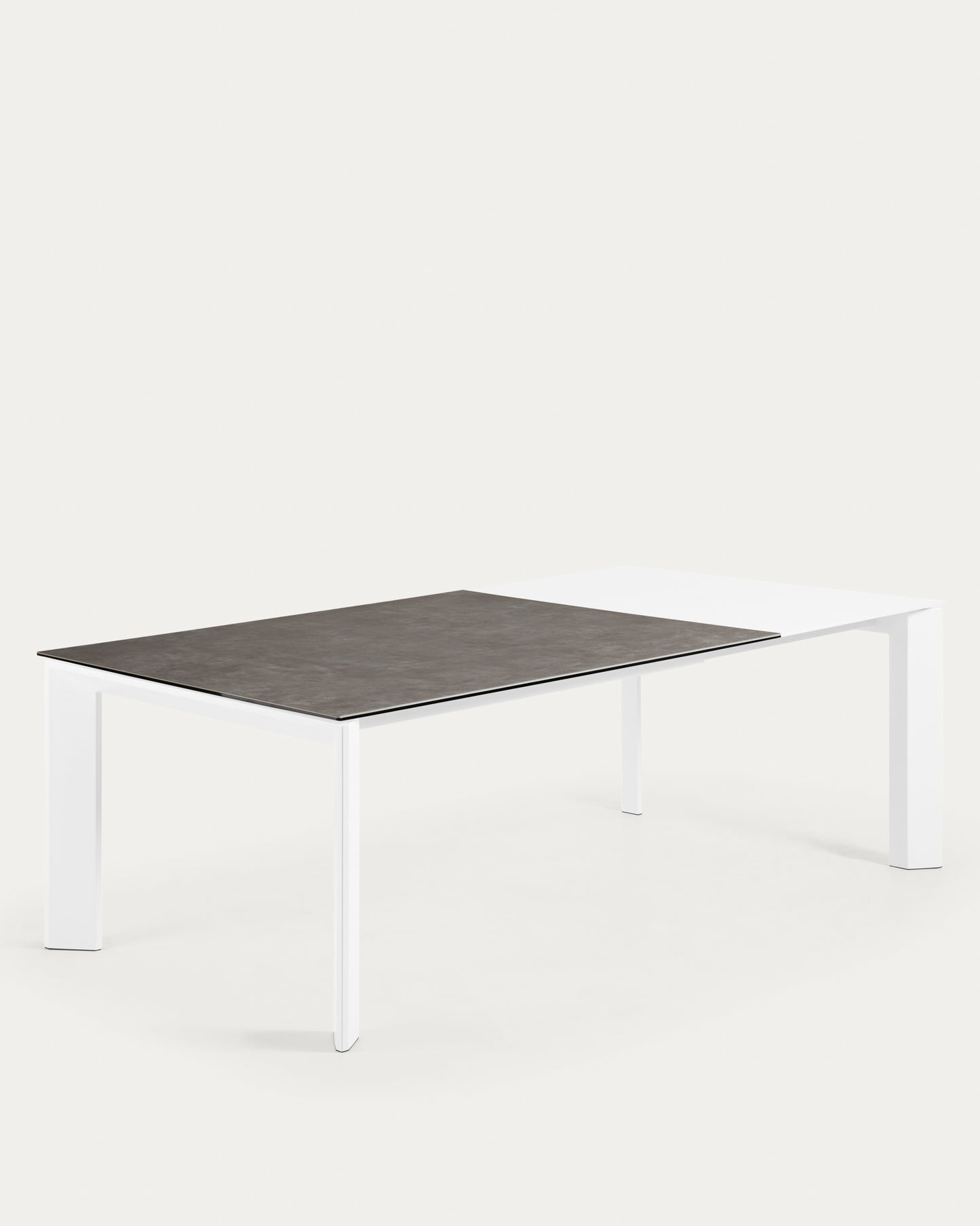 Mesa extensible Axis porcelánico acabado Vulcano Ceniza y patas acero blanco 160 (220) cm