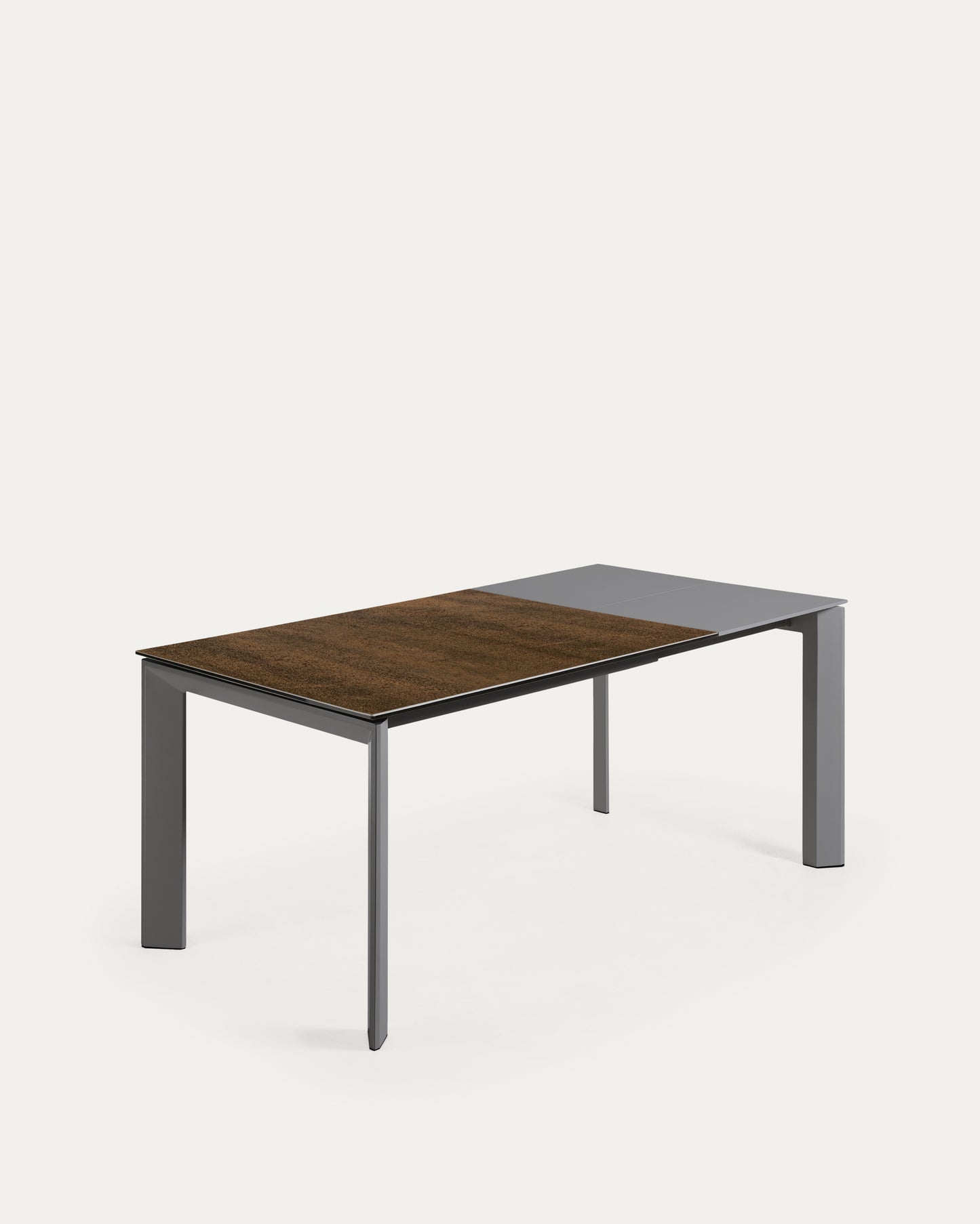 Mesa extensible Axis porcelánico acabado Iron Corten patas gris oscuro 120 (180) cm