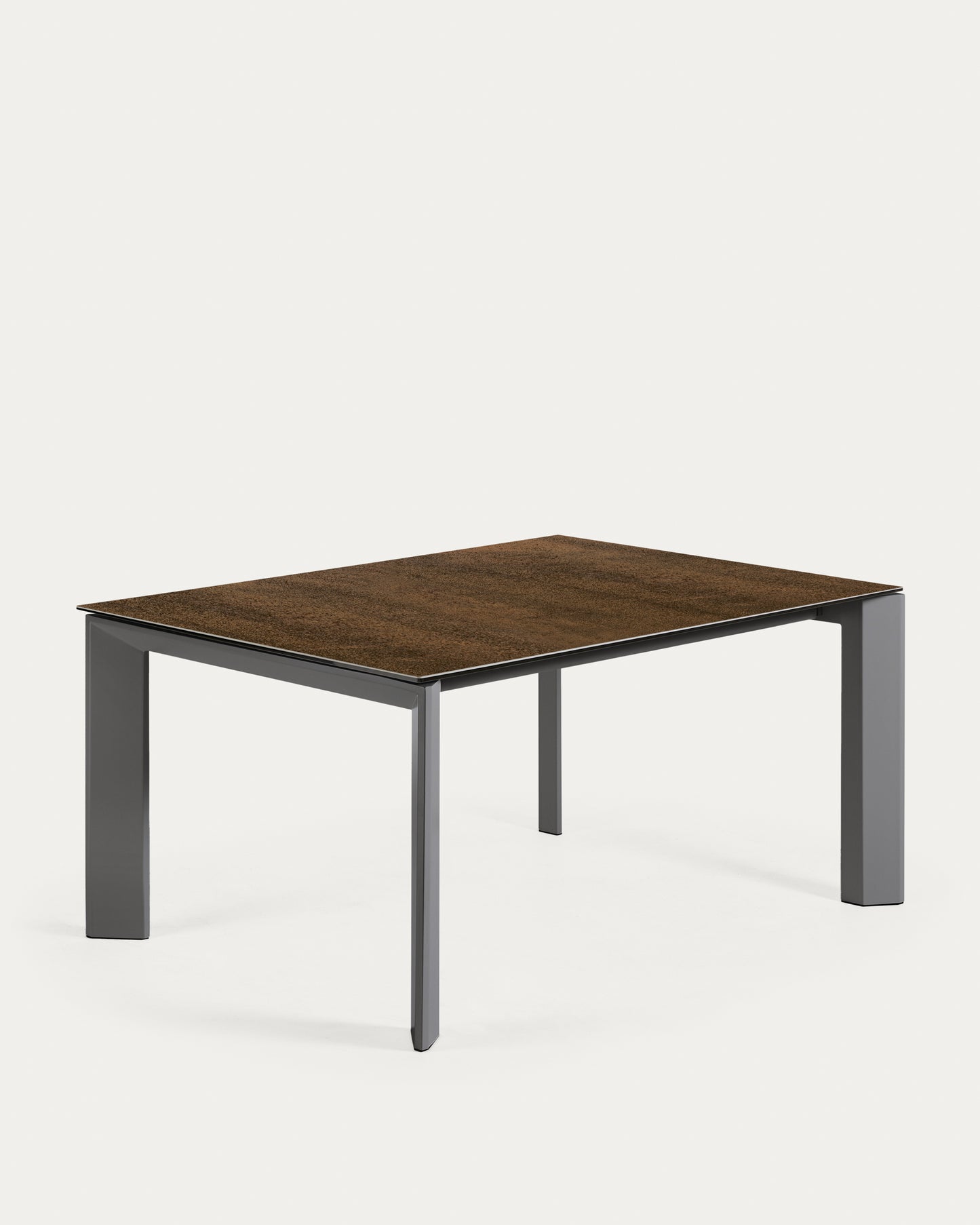 Mesa extensible Axis porcelánico acabado Iron Corten y patas acero gris oscuro 160 (220) cm