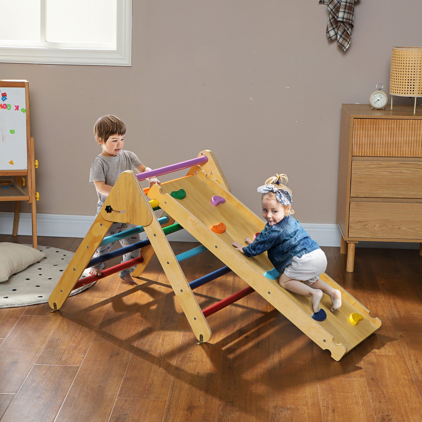 AIYAPLAY Triángulo de Escalada de Madera 3 en 1 Escalada para Niños de 18-48 Meses con Rampa para Deslizarse o Escalar 147x64,5 cm Multicolor