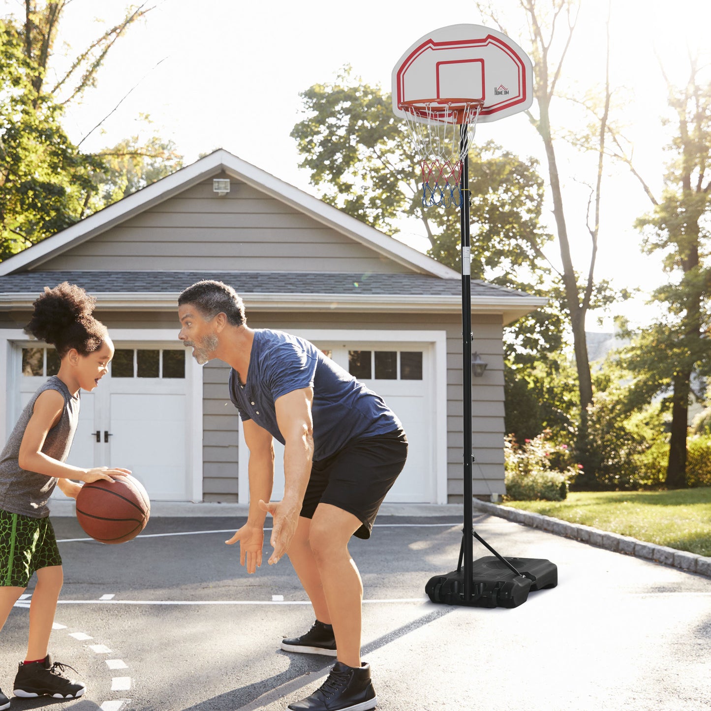 HOMCOM Canasta de Baloncesto para Exterior con Altura Ajustable 258-314 cm Aro de Baloncesto con Ruedas y Base Rellenable para Adolescentes y Adultos Negro y Rojo