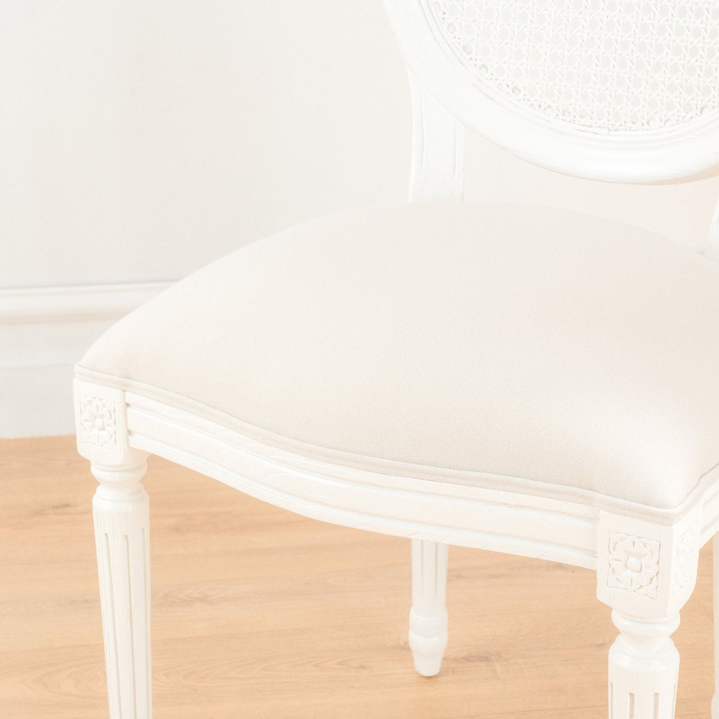 Rounded Silla Blanca - WABI HOME