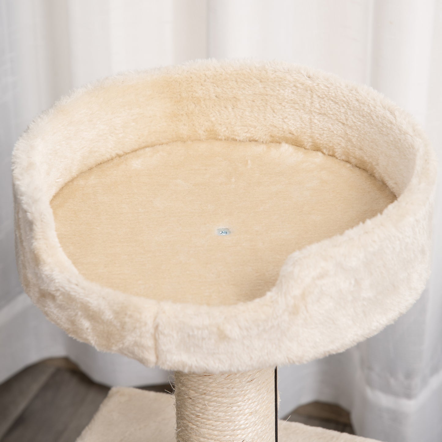 PawHut Árbol para Gatos Mediano Altura 69 cm con Cueva de Ratán Sintético Cojín Lavable Cama Superior Poste Rascador de Sisal y Bola Colgante 36x36x69 cm Beige