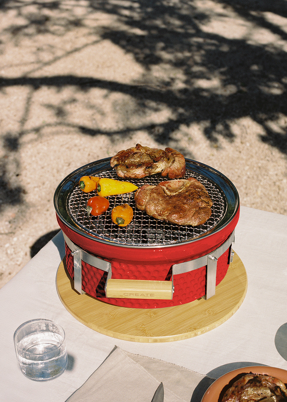 BBQ KAMADO HIBACHI - Barbacoa redonda con grill y plancha