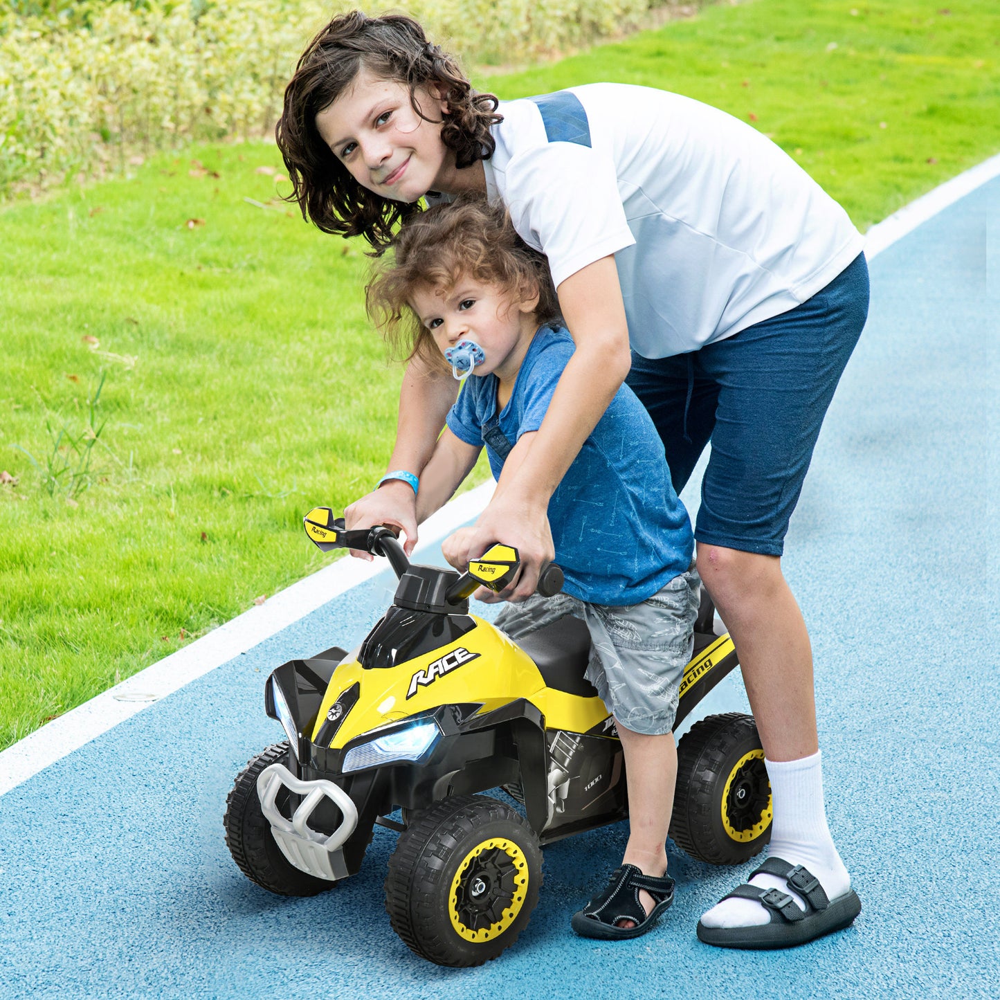 HOMCOM Quad Moto Correpasillo para Niños Mayores de 18-36 Meses con Función de Luces y Música Diseño Novedoso Soporta hasta 20 kg 67,5x38x44 cm Amarillo