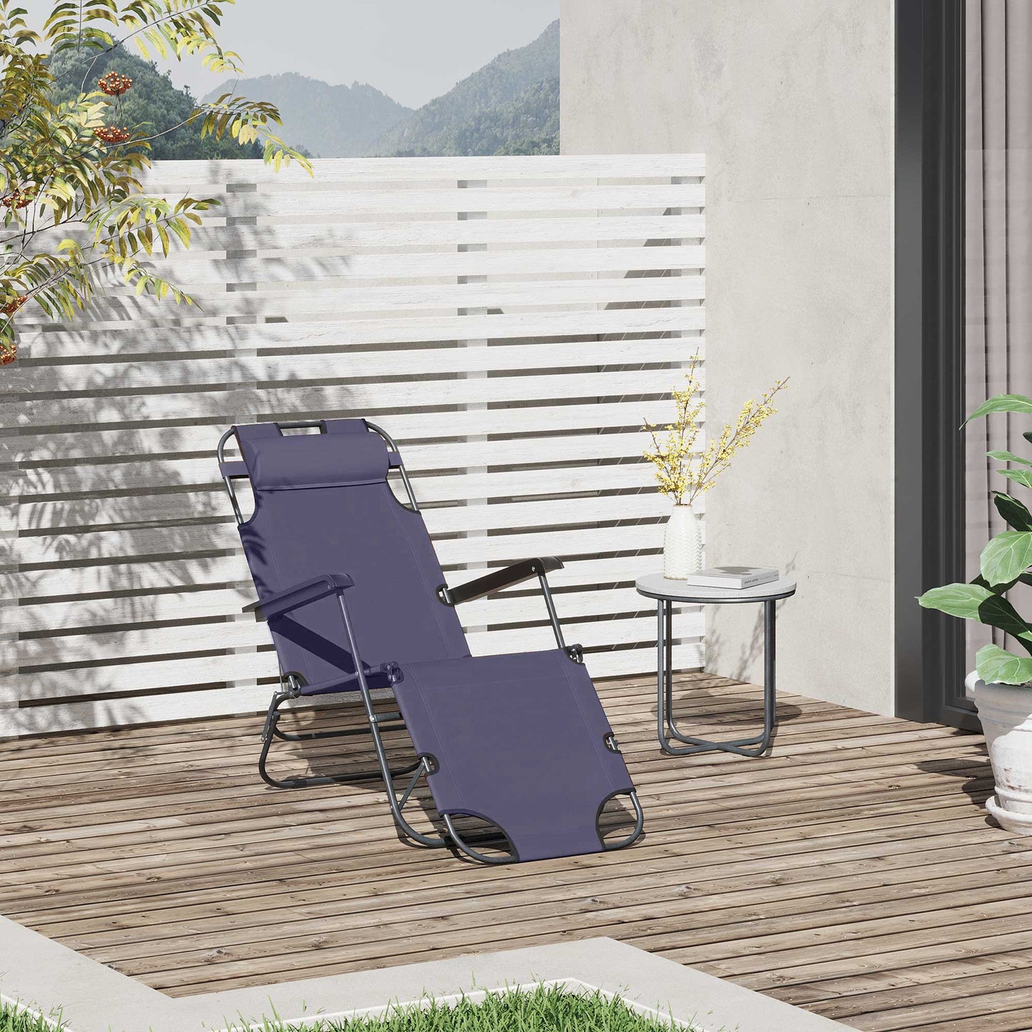 Outsunny Tumbona Reclinable y Plegable Silla de Playa Tumbona Relax Plegable con Respaldo Ajustable Reposabrazos Almohada y Reposapiés para Jardín Balcón Carga 136 kg 135x60x89 cm Gris