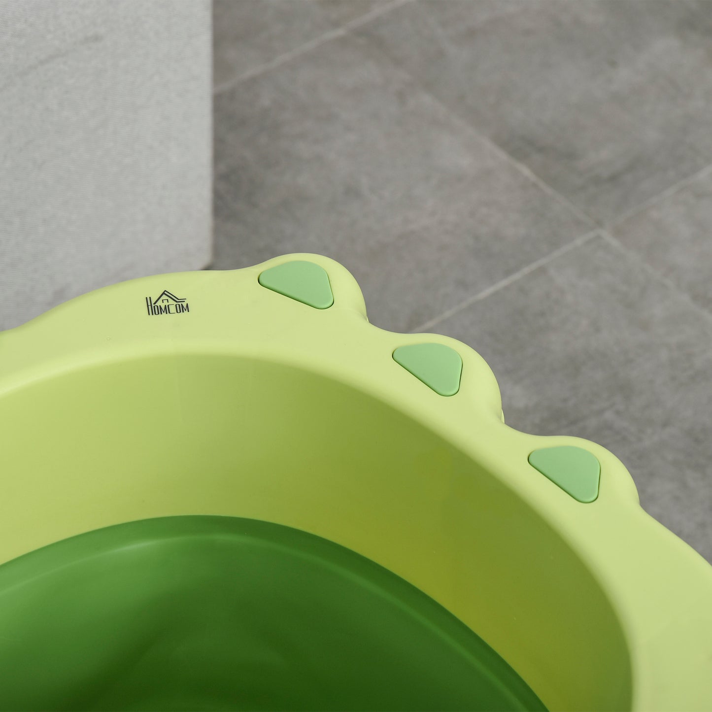 HOMCOM Bañera Plegable para Bebé de 0-3 Años Capacidad 105L Bañera Portátil para Niños con Patas Antideslizantes y Orificio de Drenaje Carga 50 kg 75,3x55,4x43 cm Verde