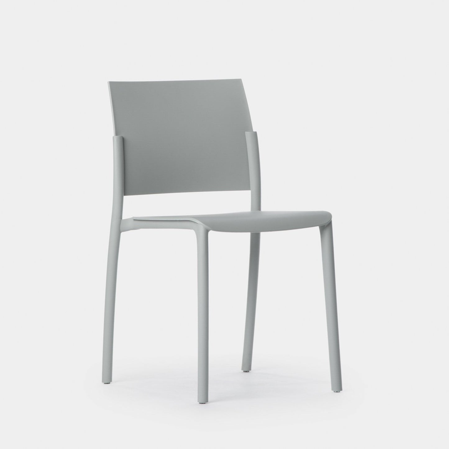 Silla de comedor en polipropileno gris Jeven -  Klast