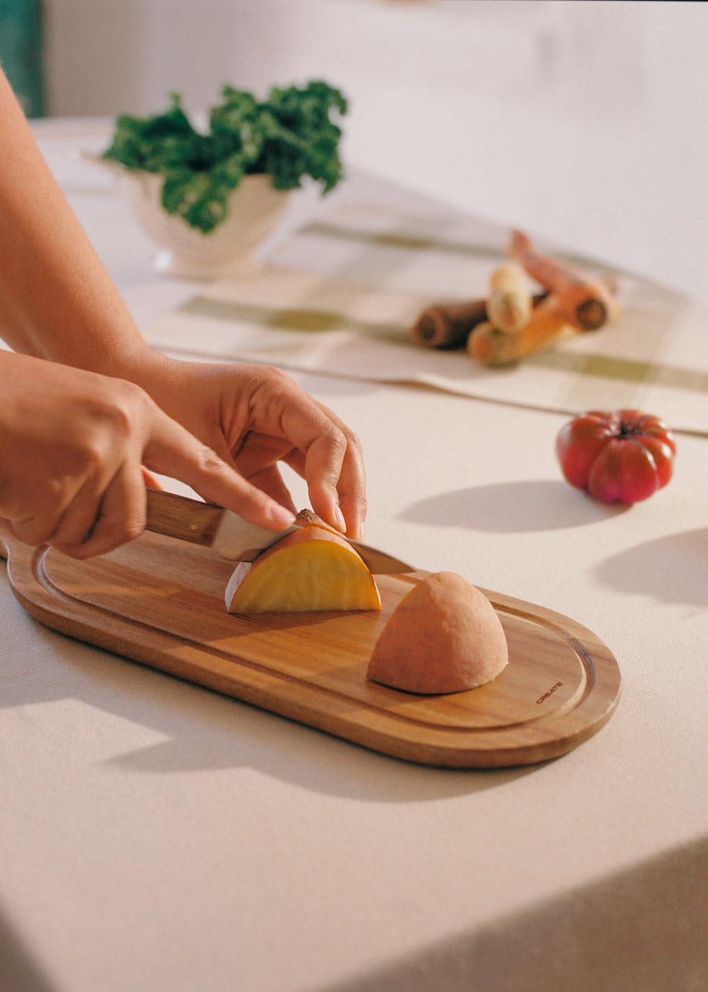 KITCHENWARE ESSENTIALS - Tablas de cortar de madera de acacia