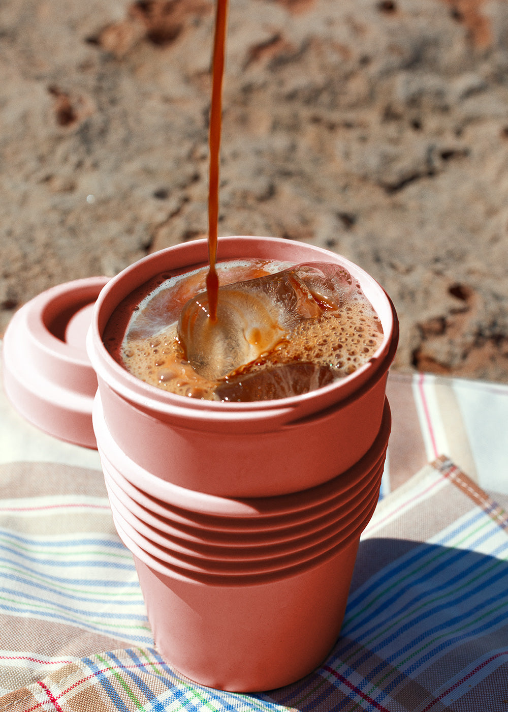 KITCHENWARE OUTDOOR ECO - Vaso con tapa para café de material reciclado