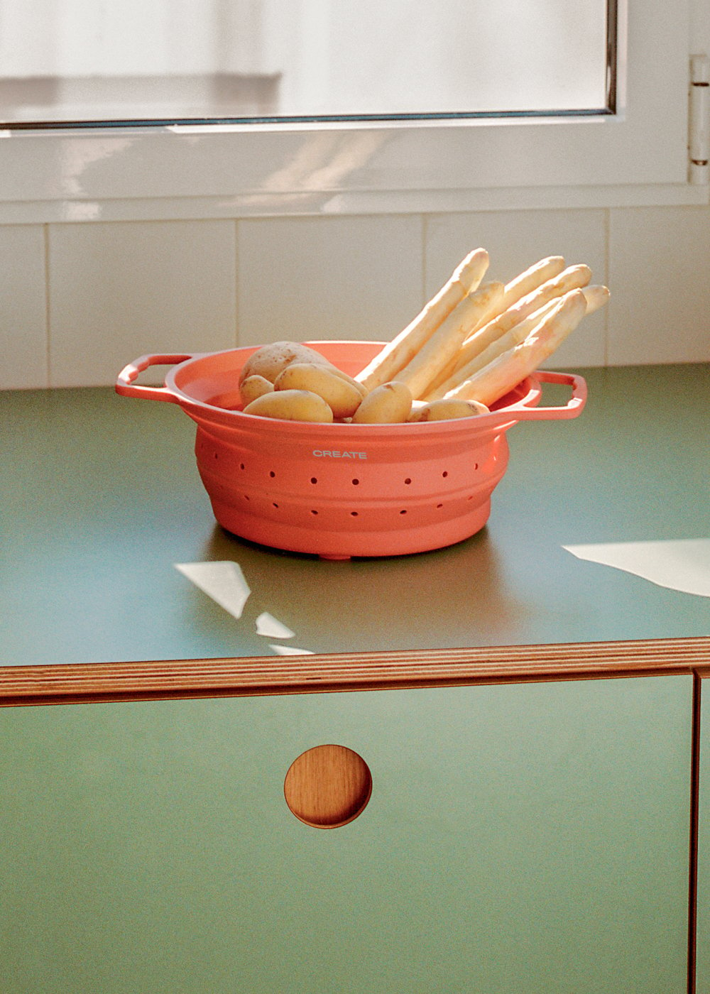 KITCHENWARE STUDIO - Escurridor plegable de alimentos