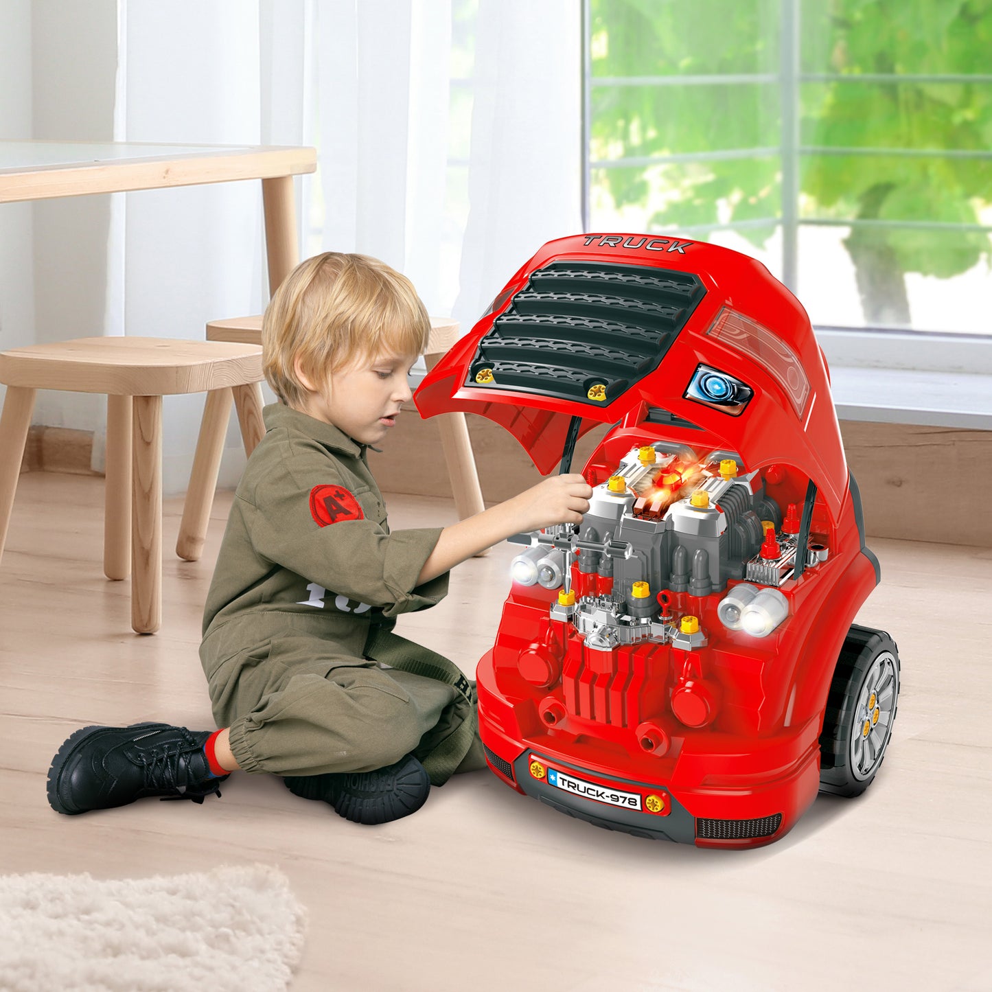 HOMCOM Motor de Camión para Niños de +3 Años Conjunto de Motor de Juguete con 61 Piezas Volante Bocina Faros Caja de Almacenaje y Ruedas 40x39x47 cm Rojo