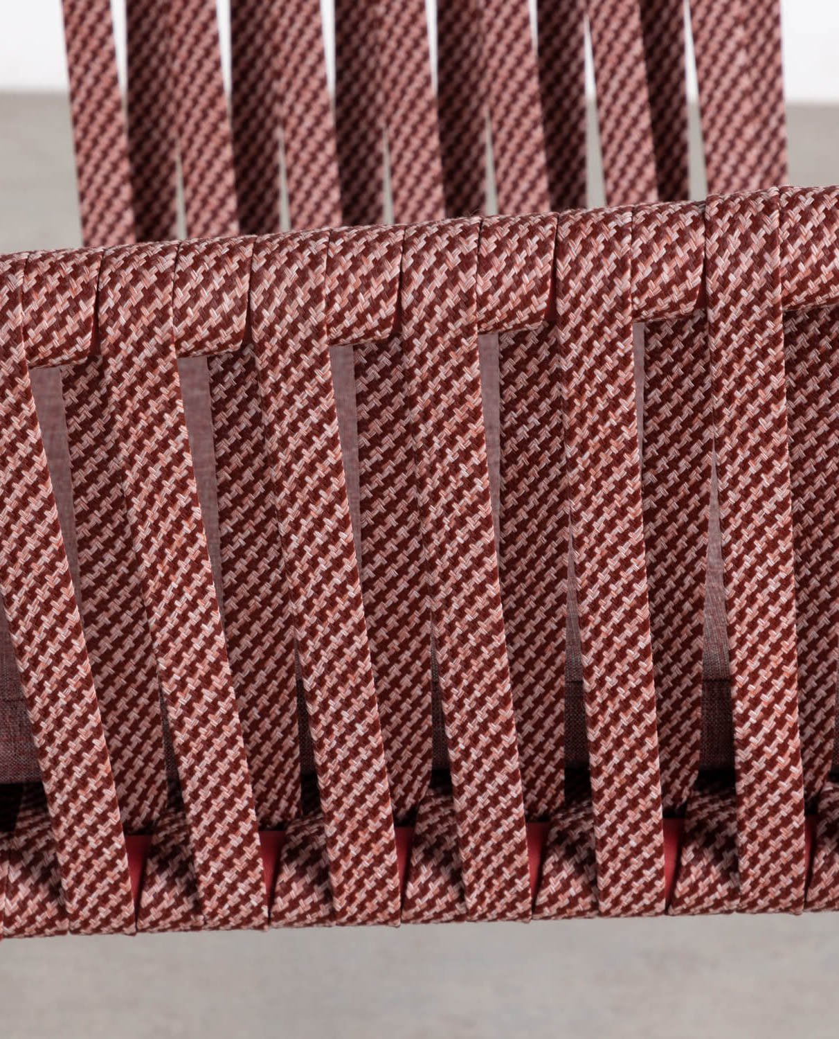 Pack 4 Sillas de Comedor con Reposabrazos de Aluminio y cuerda Drian Rojo y rojo claro - The Masie