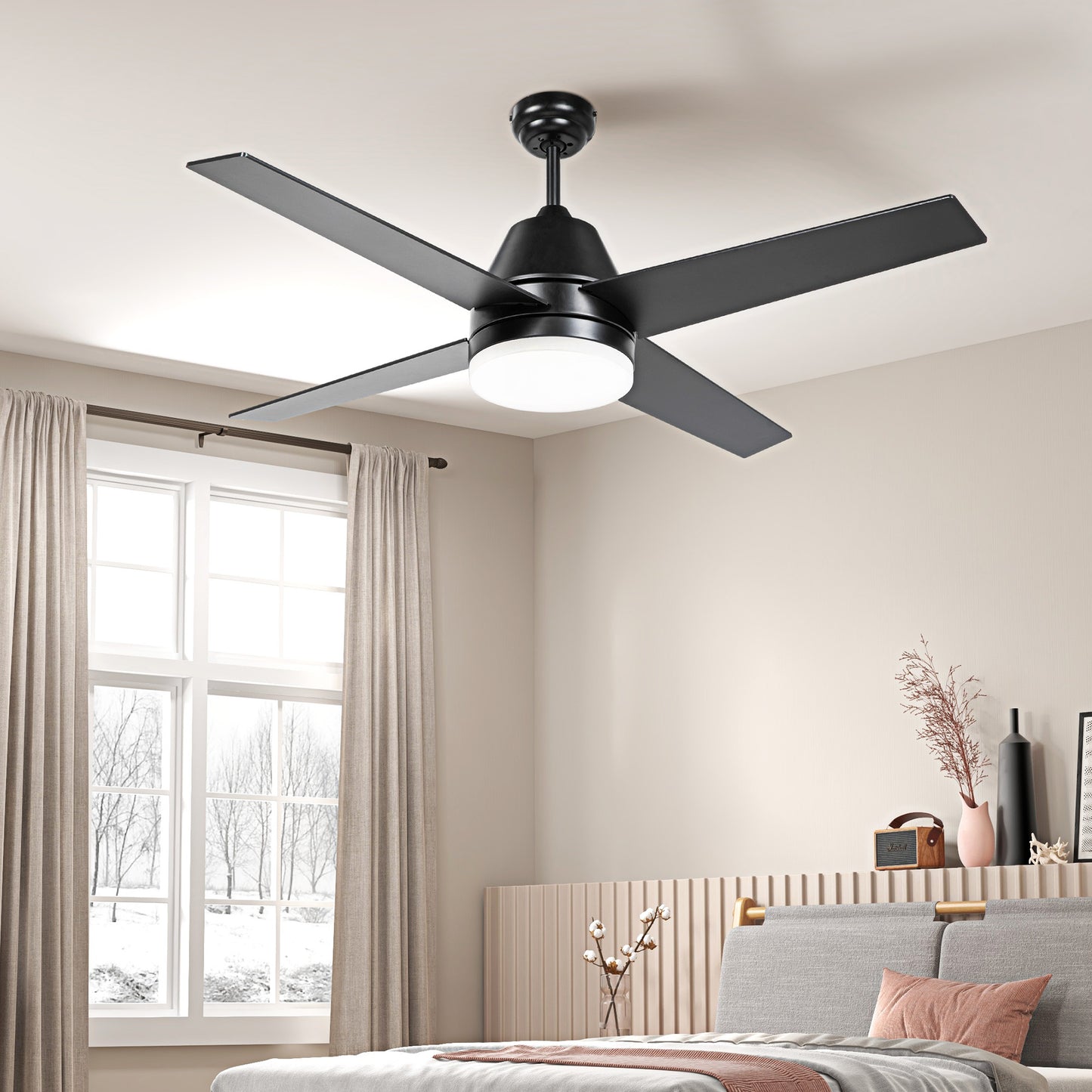 HOMCOM Ventilador de Techo con Luz 46W Ø129 cm Motor DC Ventilador de Techo Silencioso con 4 Aspas Reversibles Mando a Distancia 6 Velocidades y Temporizador para Dormitorio Salón Negro