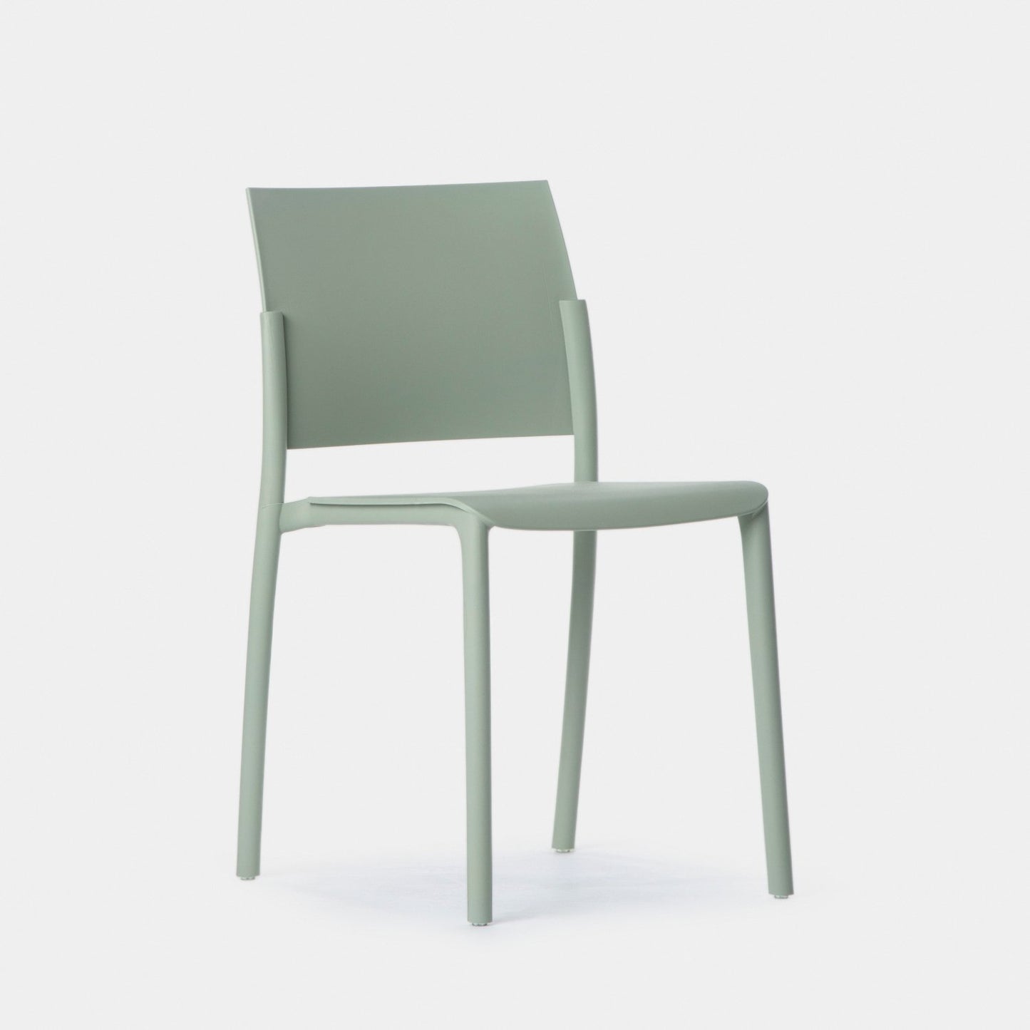 Silla de comedor en polipropileno verde Jeven -  Klast