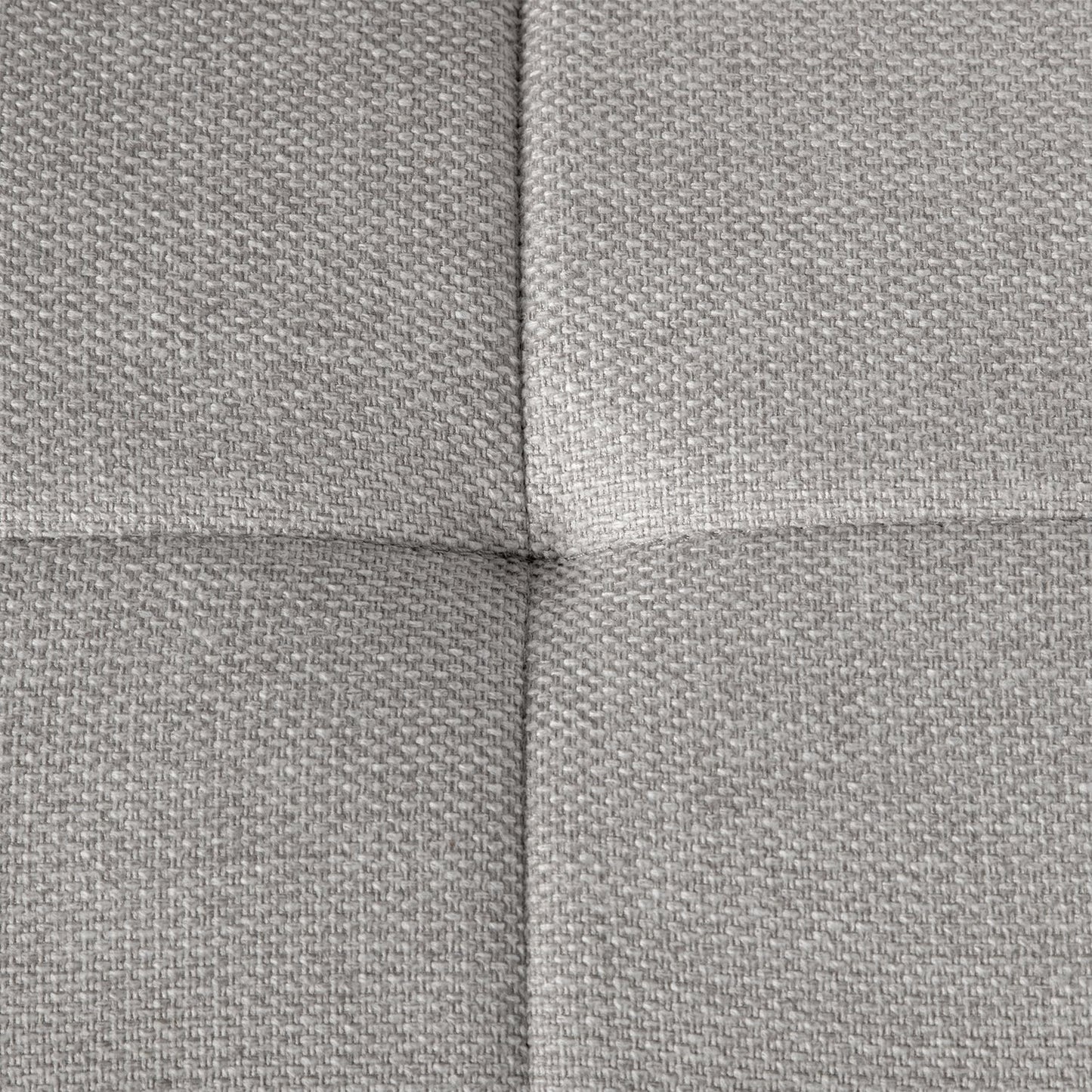 Silla de comedor tapizada gris con pata negra Ailan -  Klast