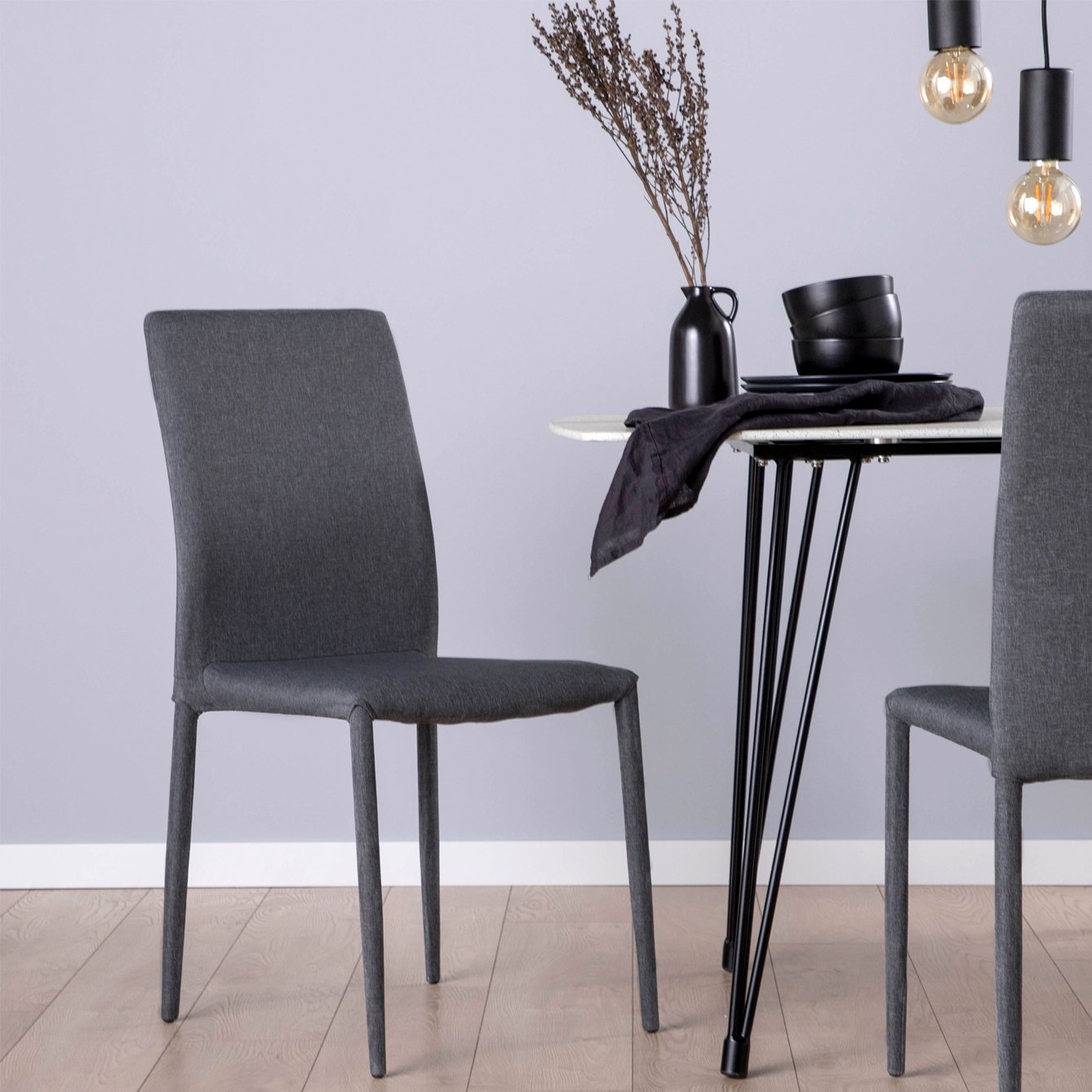 Silla de comedor tapizada gris oscuro Quinn -  Klast