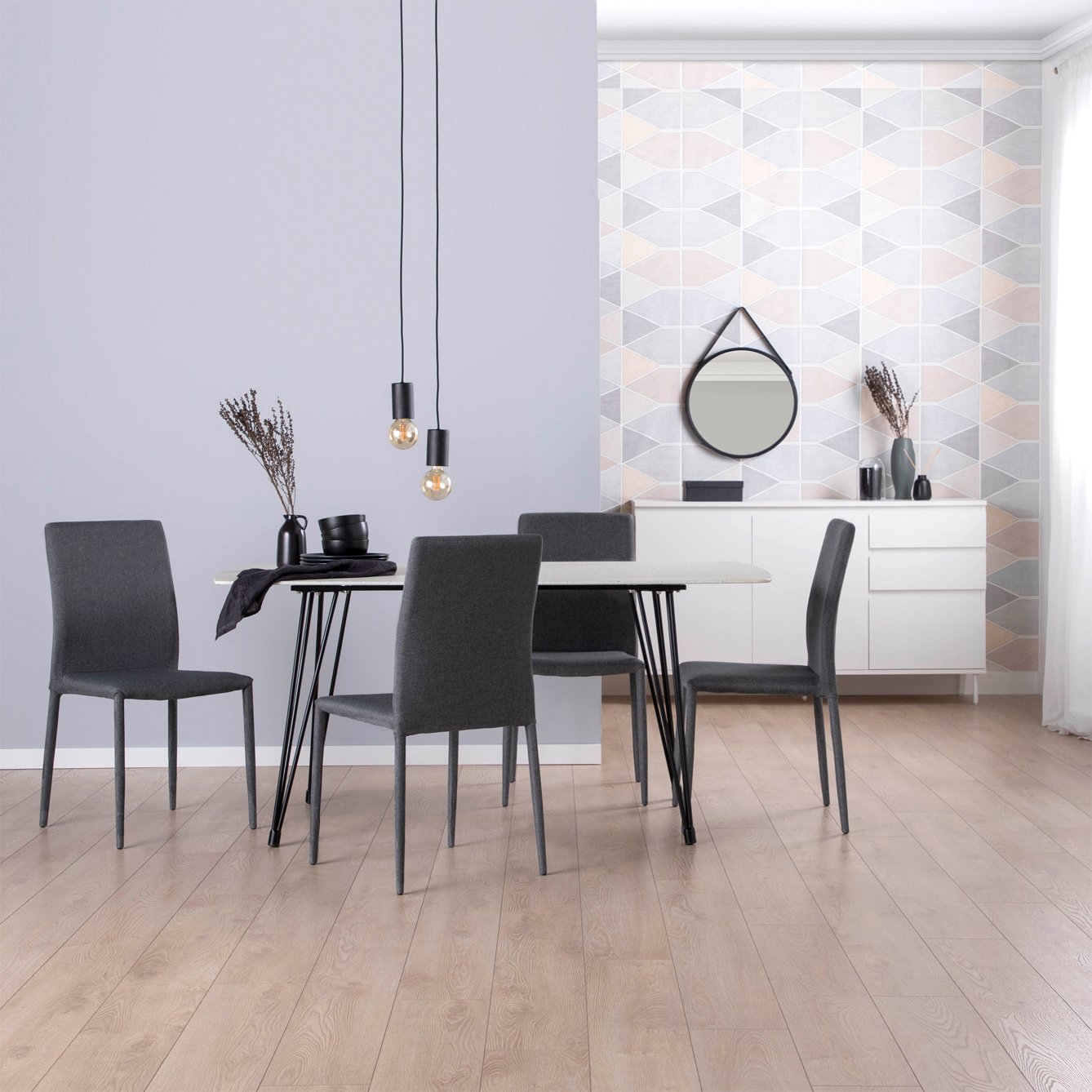 Silla de comedor tapizada gris oscuro Quinn -  Klast