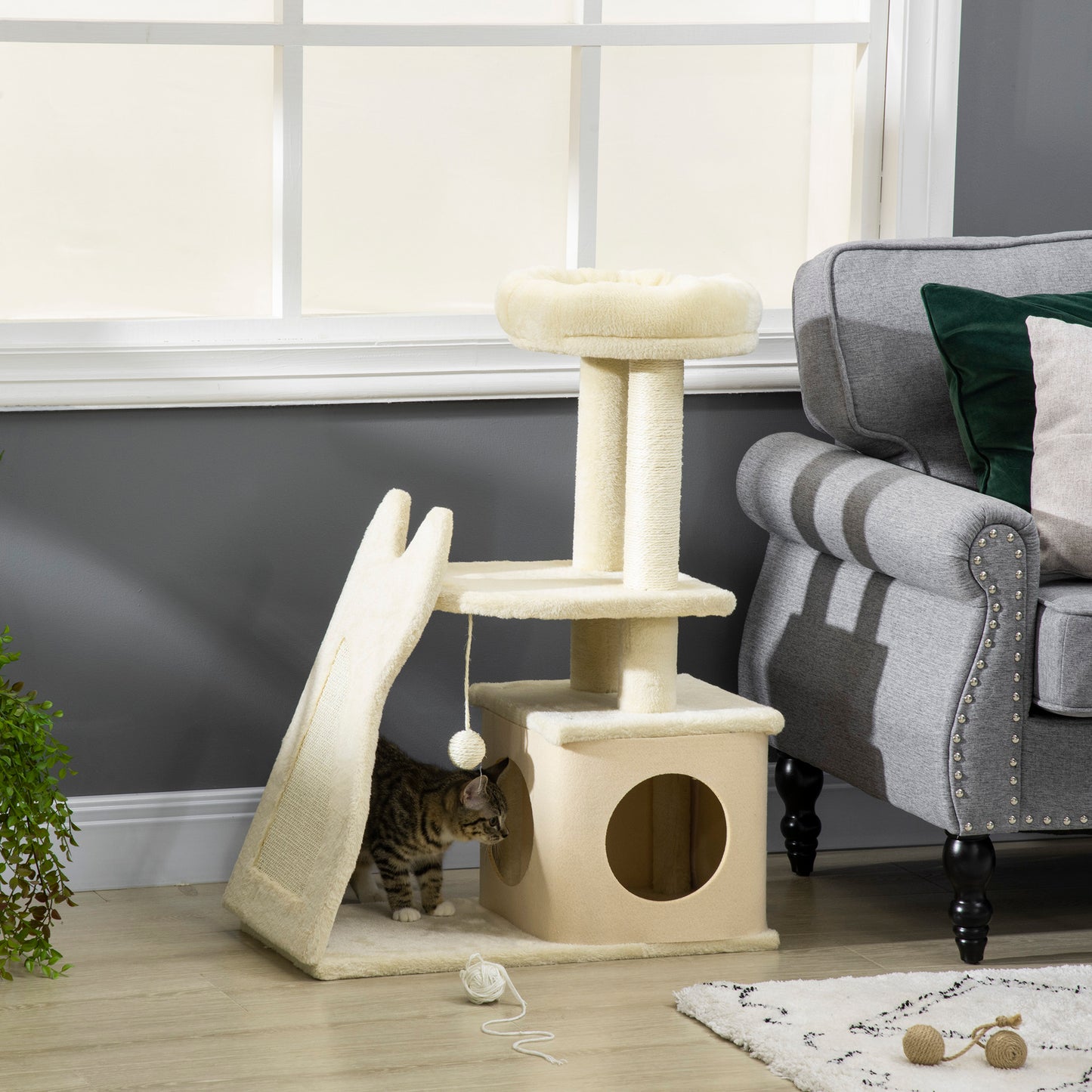 PawHut Árbol Rascador para Gatos Pequeños Altura 83 cm Torre para Gatos con Cama Cueva Plataforma Bola Colgante Postes y Rampa de Sisal 60x30x83 cm Beige