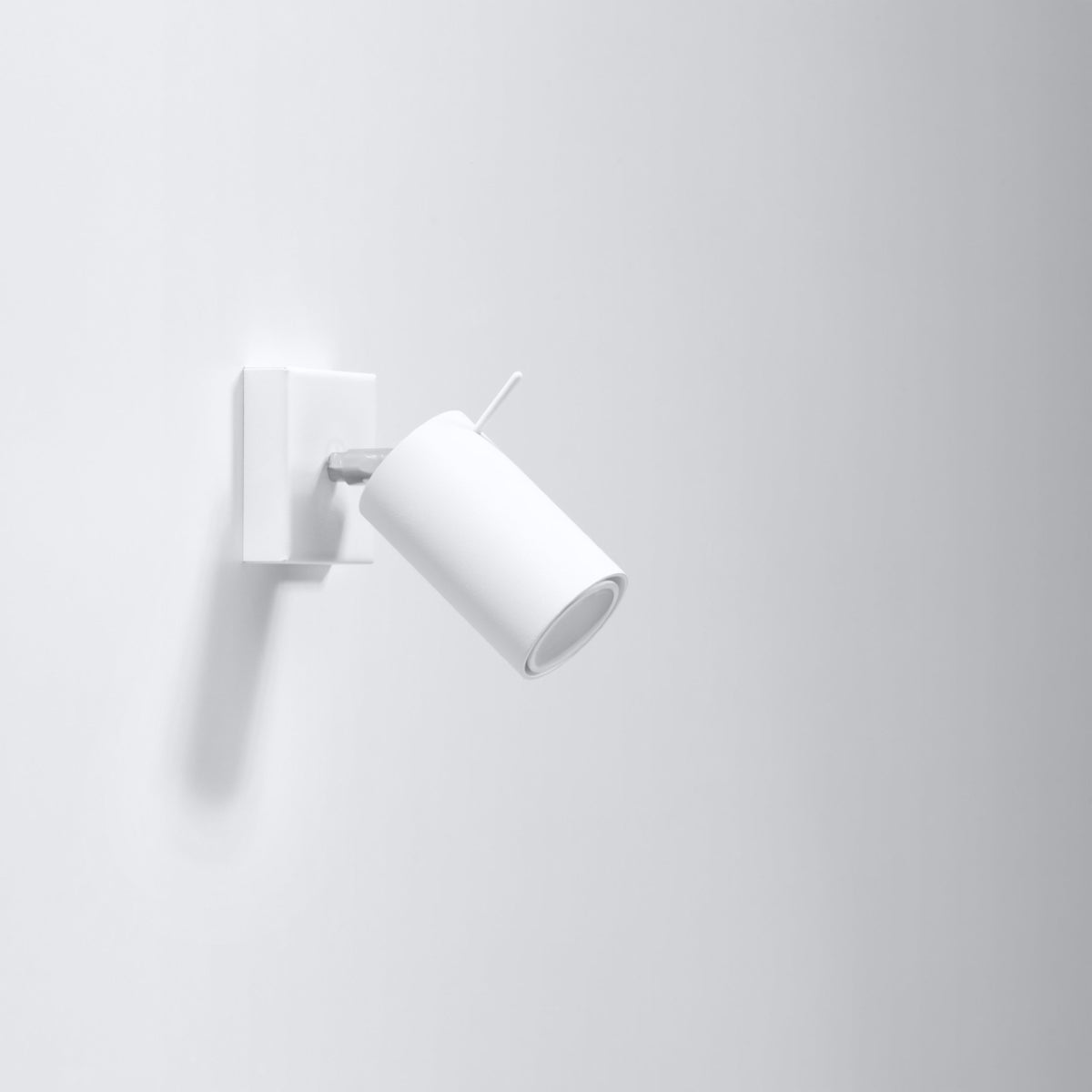 Aplique RING blanco con interruptor - Sollux