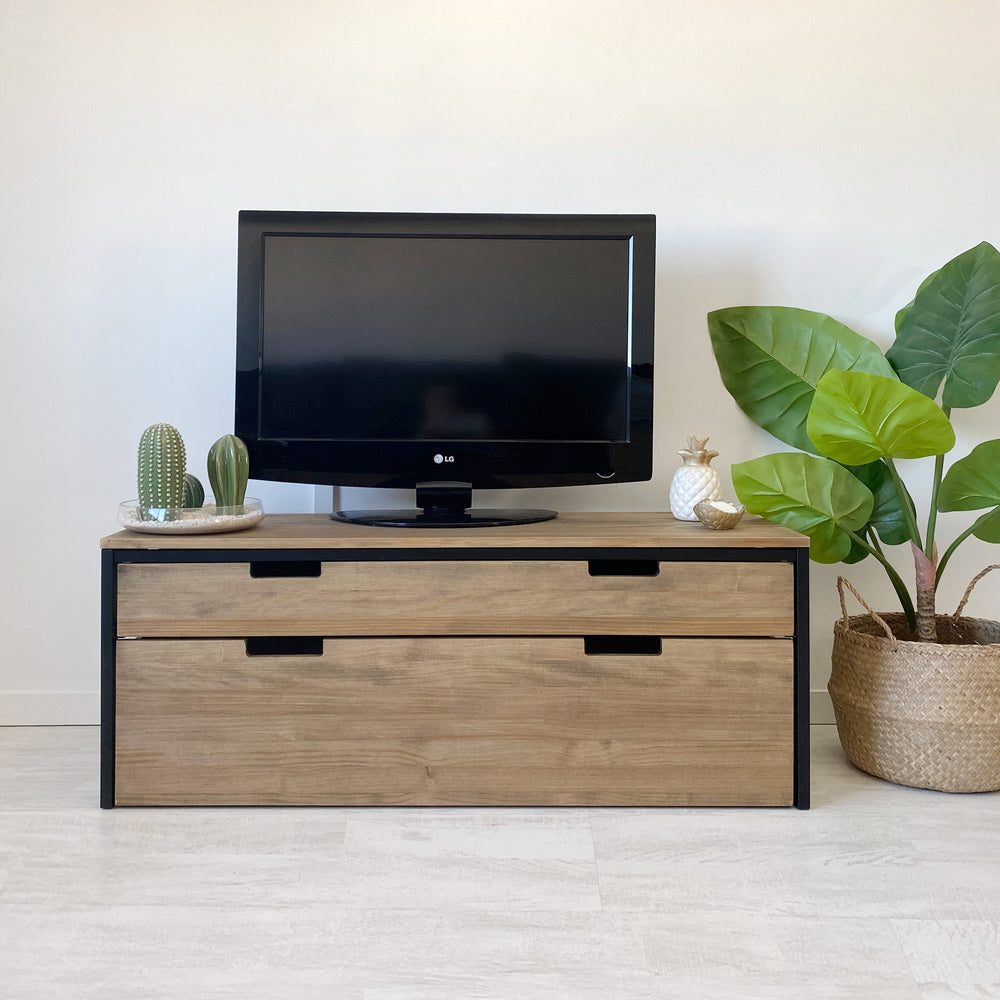 Mueble TV ECO Three 120x40x45cm Negro en madera maciza de pino acabado vintage estilo industrial Box Furniture