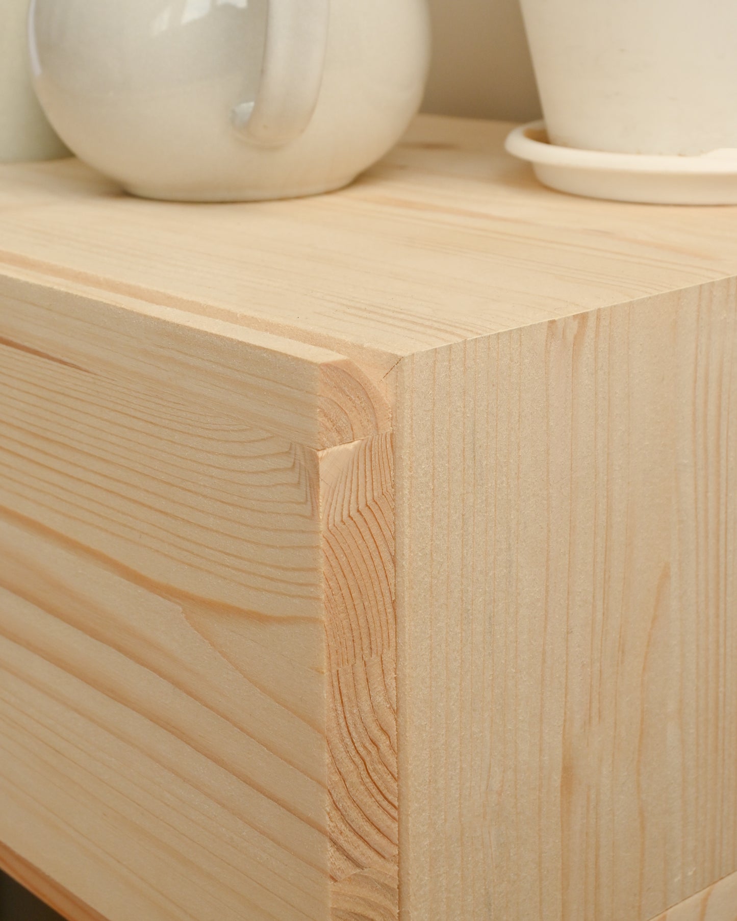 Mesita de madera maciza natural - DECOWOOD