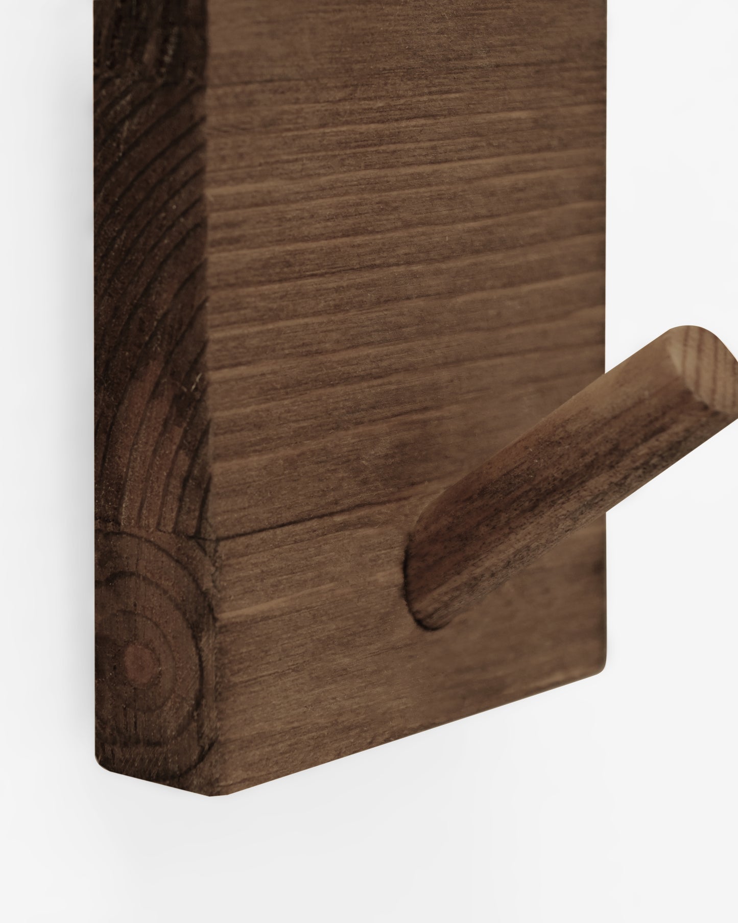 Colgador de pared de madera maciza en tono nogal de 8x6cm - DECOWOOD