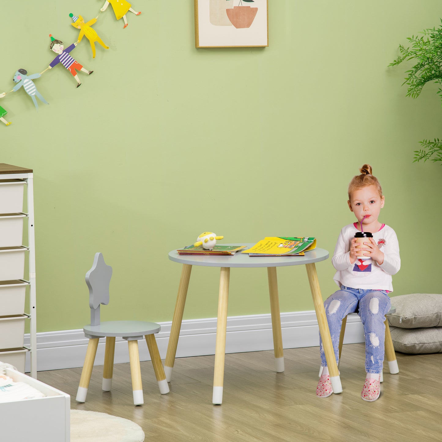 HOMCOM Juego de Mesa y 2 Sillas de Madera para Niños con Mesa Redondo Ø59x50 cm y Sillas Ø28x51 cm Muebles Infantiles para Sala de Juego Dormitorio Gris