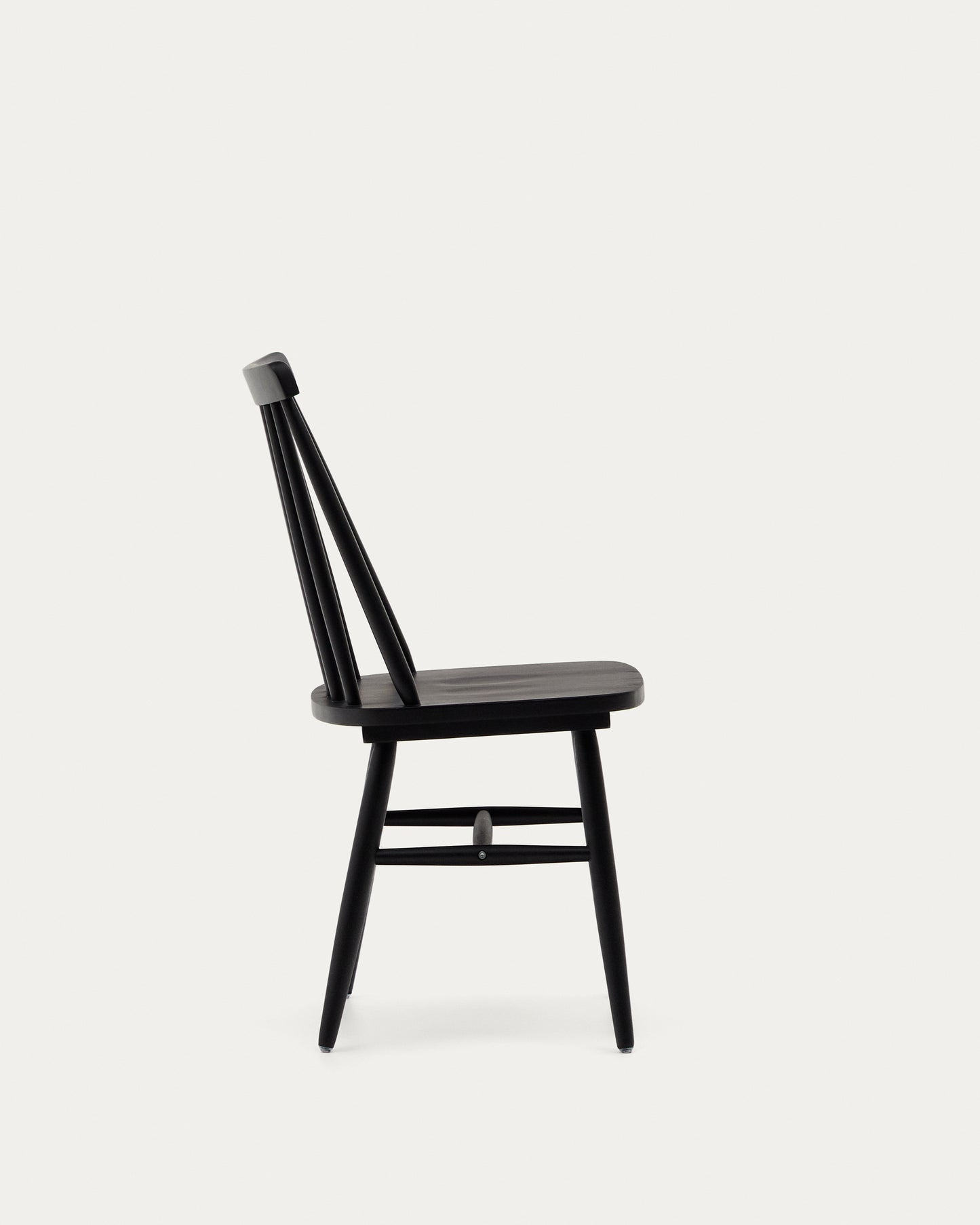 Silla Tressia DM y madera maciza de caucho lacado negro