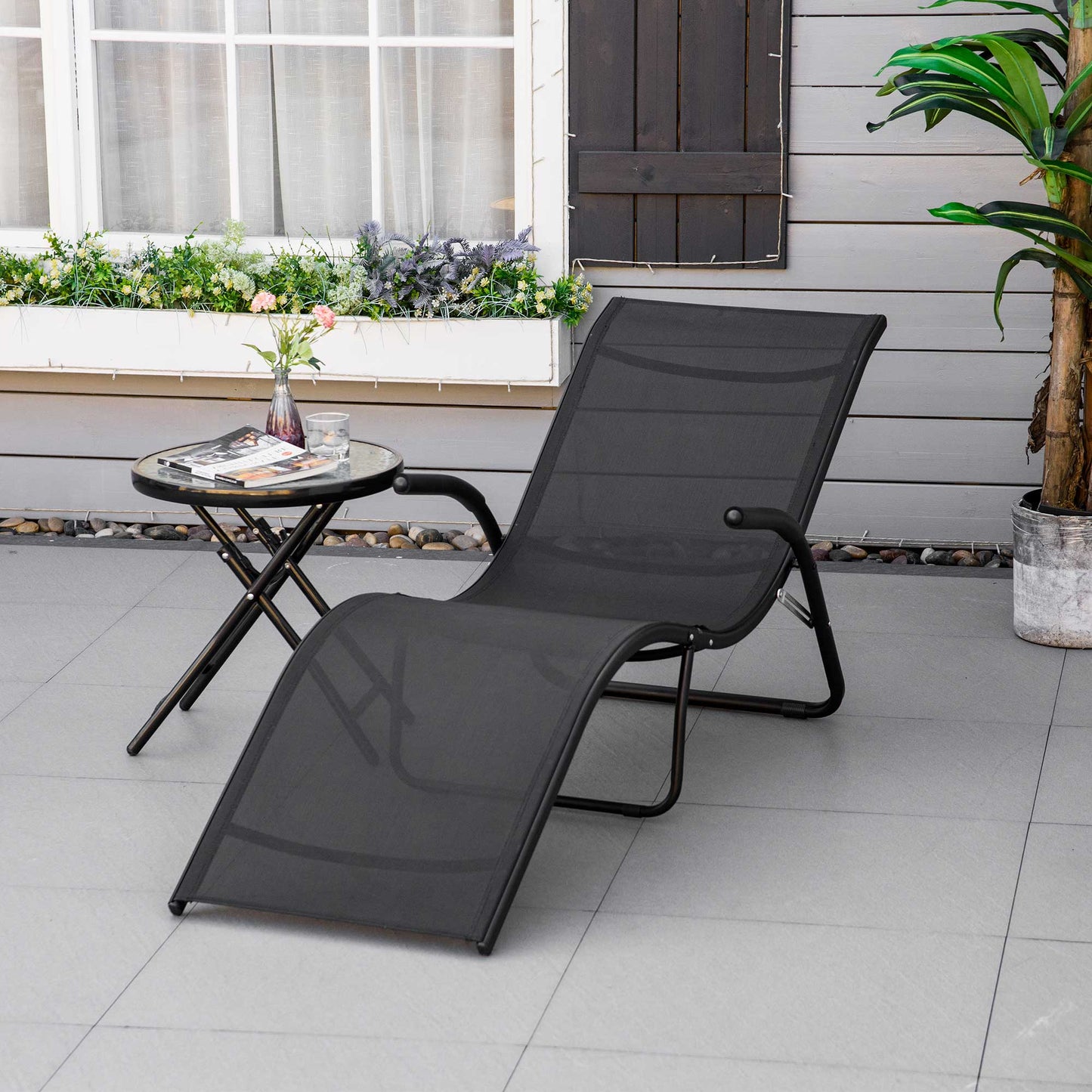 Outsunny Tumbona Plegable de Jardín con Reposabrazos Reposapiés Respaldo Transpirable y Marco de Metal Ergonómico para Terraza Playa Camping Exterior Piscina 170x62x68 cm Negro