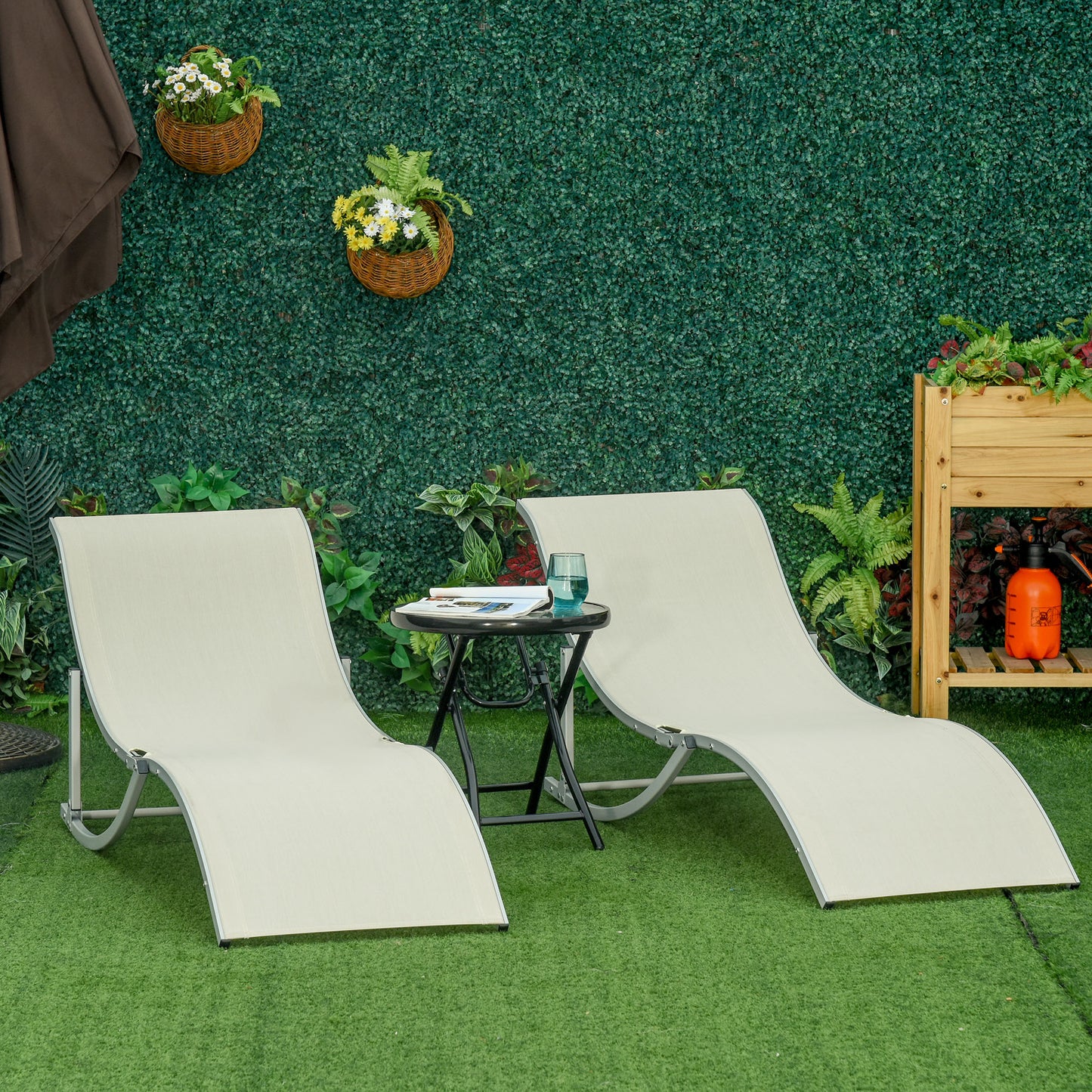 Outsunny 2 Tumbonas Plegables en Forma de S Ergonómica con Marco de Aluminio Texteline para Piscina Patio Jardín Terraza 165x61x63 cm Beige