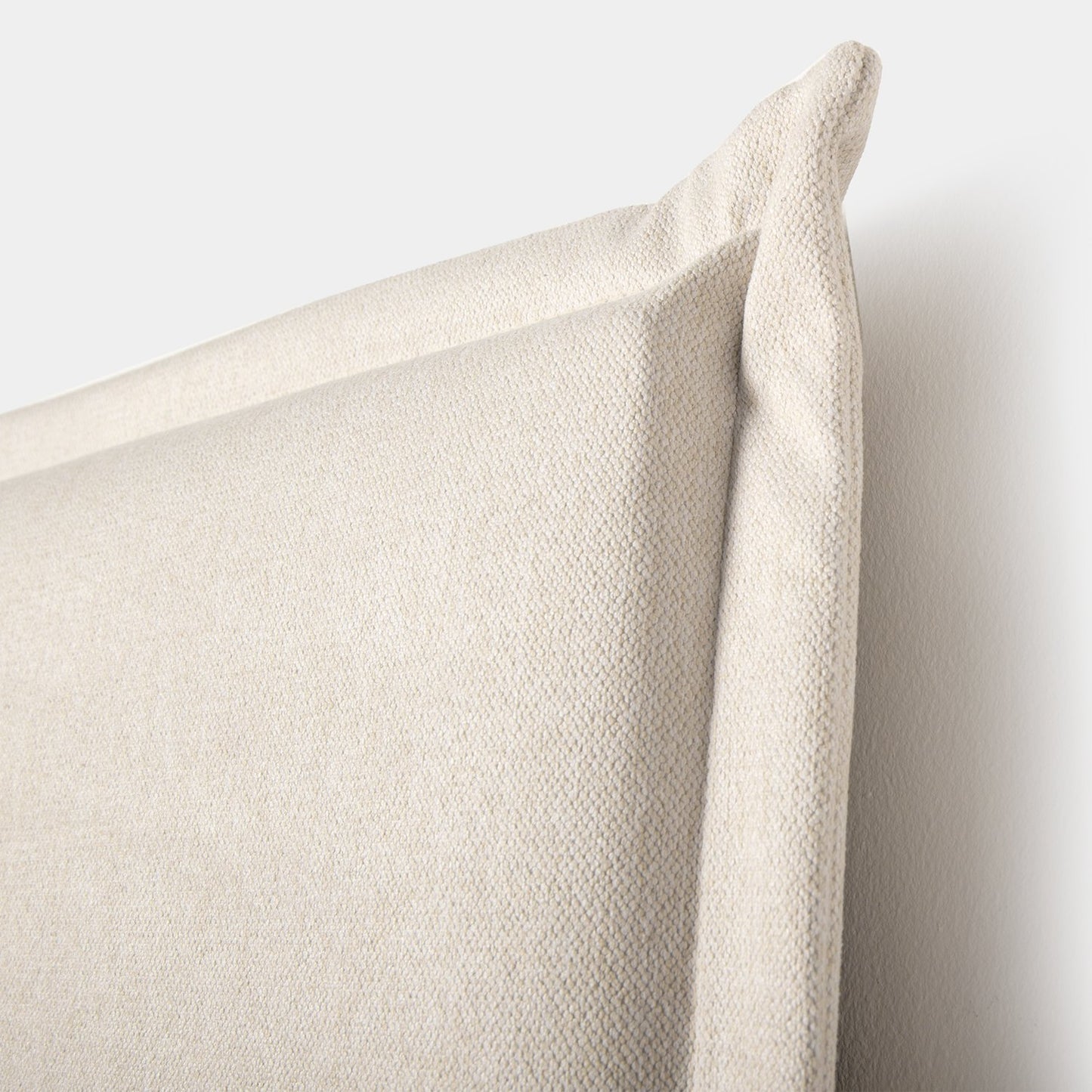 Cabecero desenfundable tapizado para cama de 135, 150 y 160 color beige Louise -  Klast