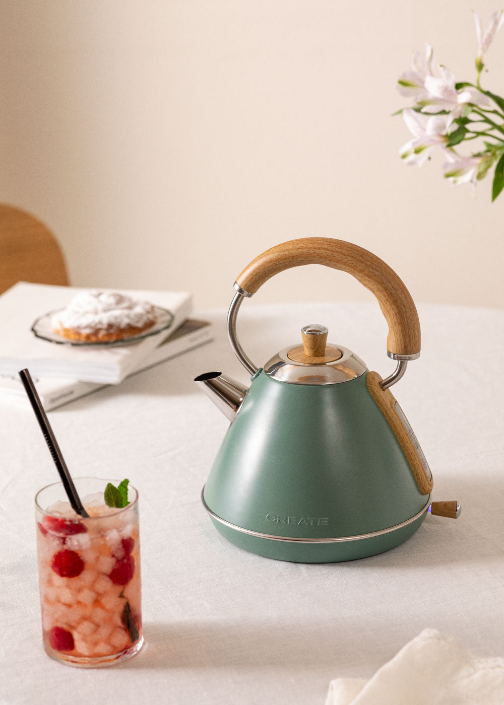 KETTLE RETRO - Hervidor de agua eléctrico