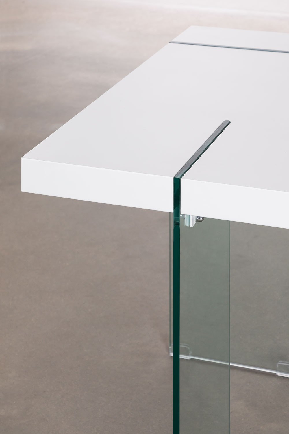 Mesa de Comedor Rectangular en MDF y Patas de Cristal Kali 140 x 80 cm Madera Blanca -  SKLUM