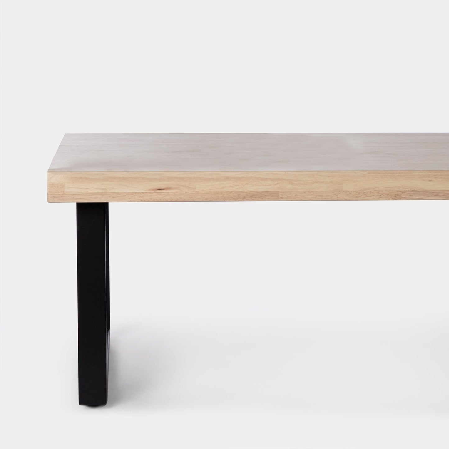 Mesa de centro en madera de roble con pata negra Yanin -  Klast