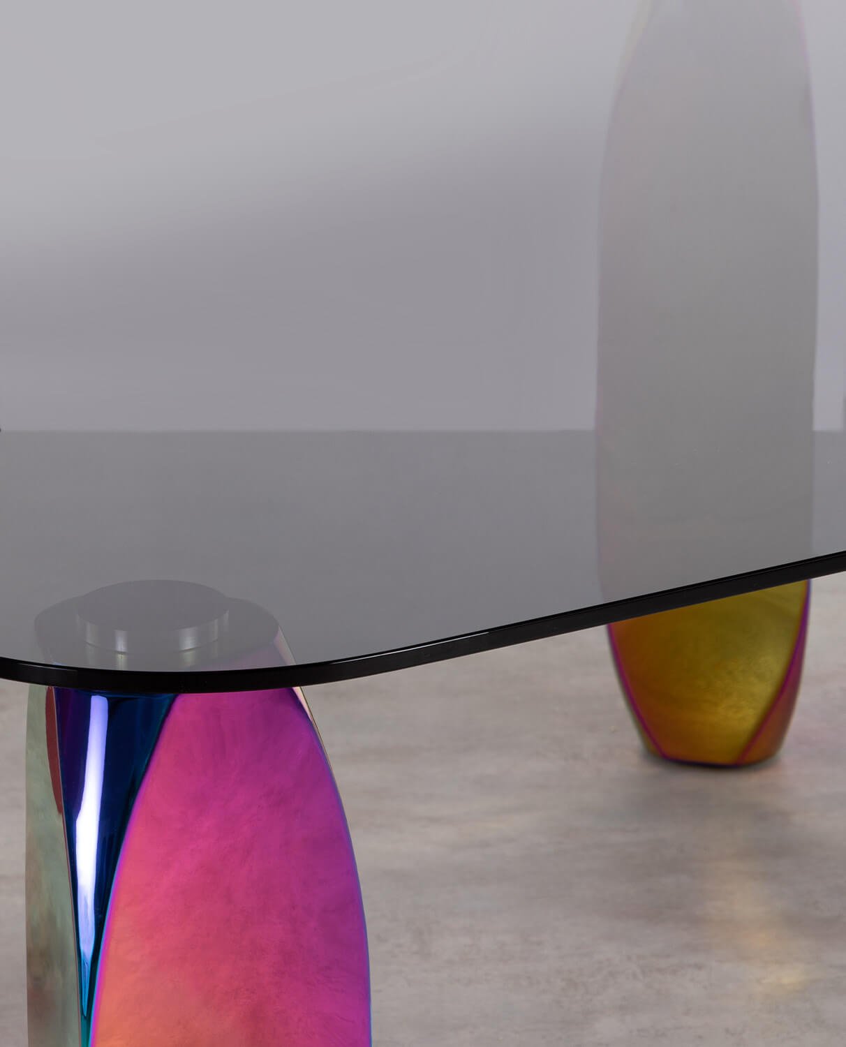 Mesa de Comedor Cuadrada de Cristal Templado (150x150 cm) Merli Colorful - The Masie