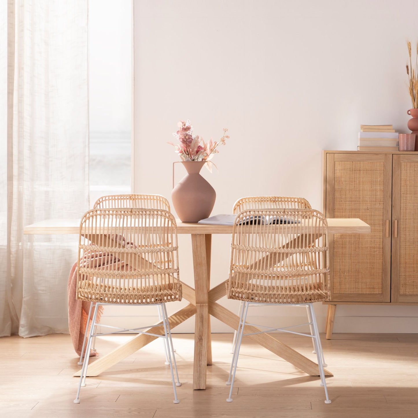 Mesa de comedor rectangular 160 en chapa de pino y madera de abedul Emerald -  Klast