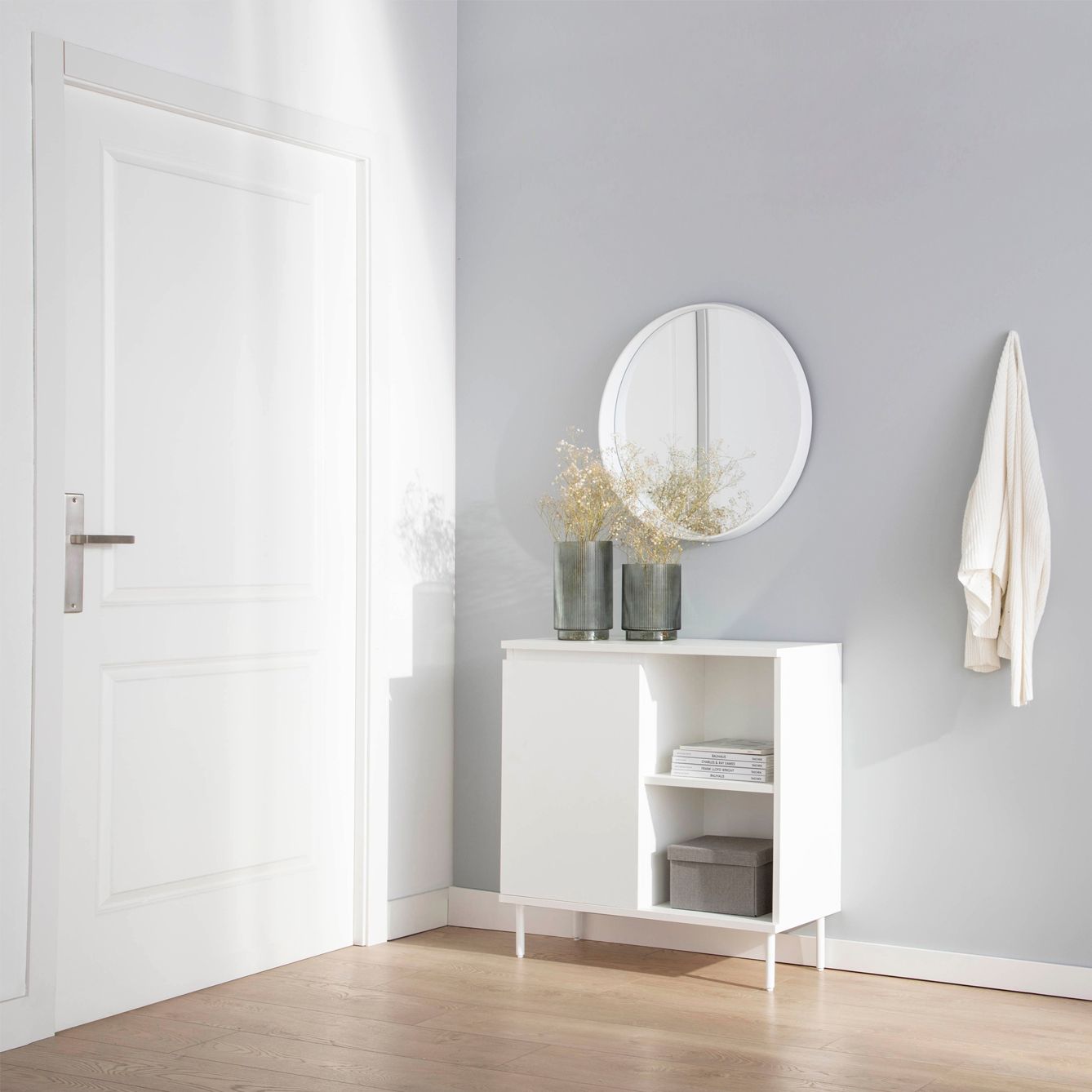 Mueble recibidor con puerta en madera color blanco Esben -  Klast