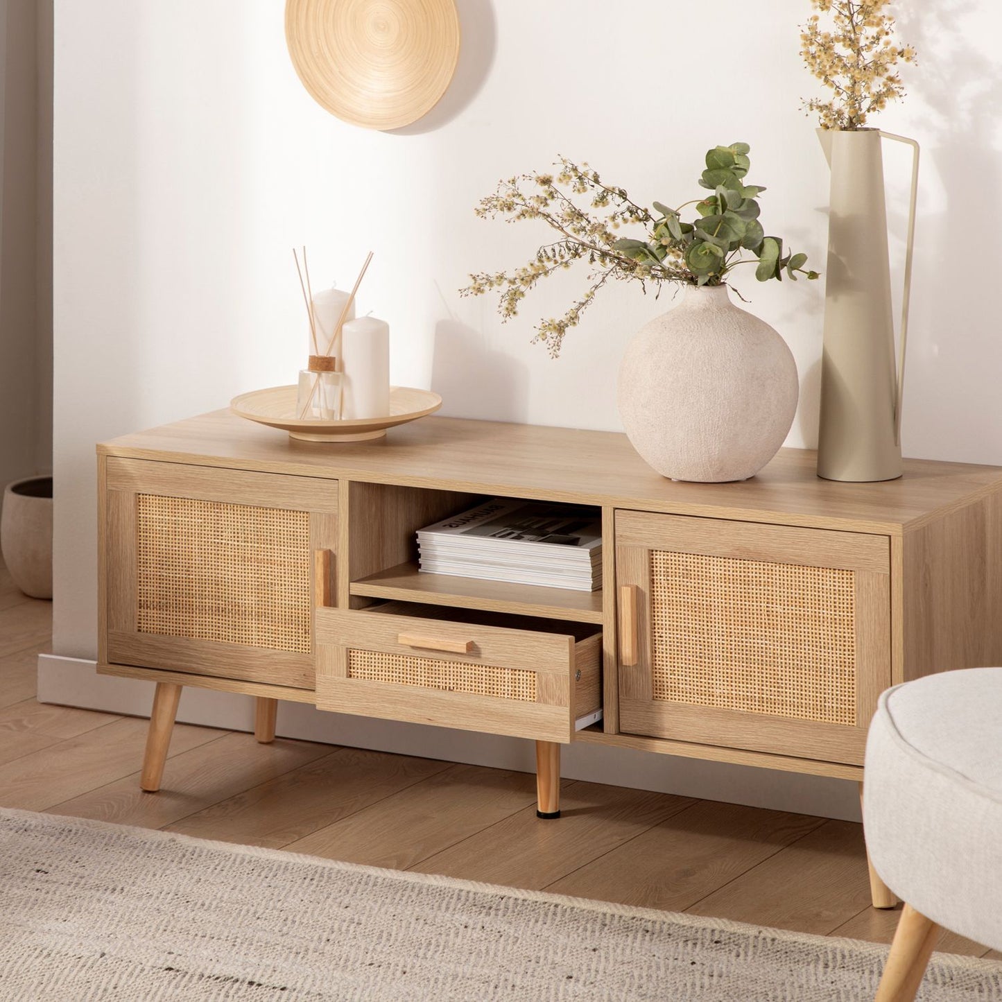 Mueble TV 120 en madera color natural y ratán natural Tahiti -  Klast