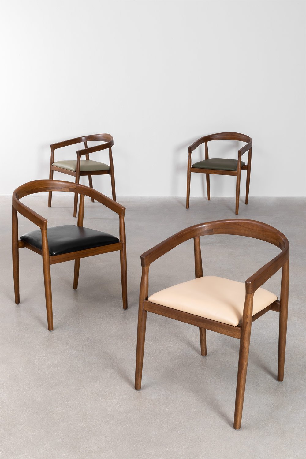Pack de 4 sillas de comedor en piel Visby Negro -  SKLUM