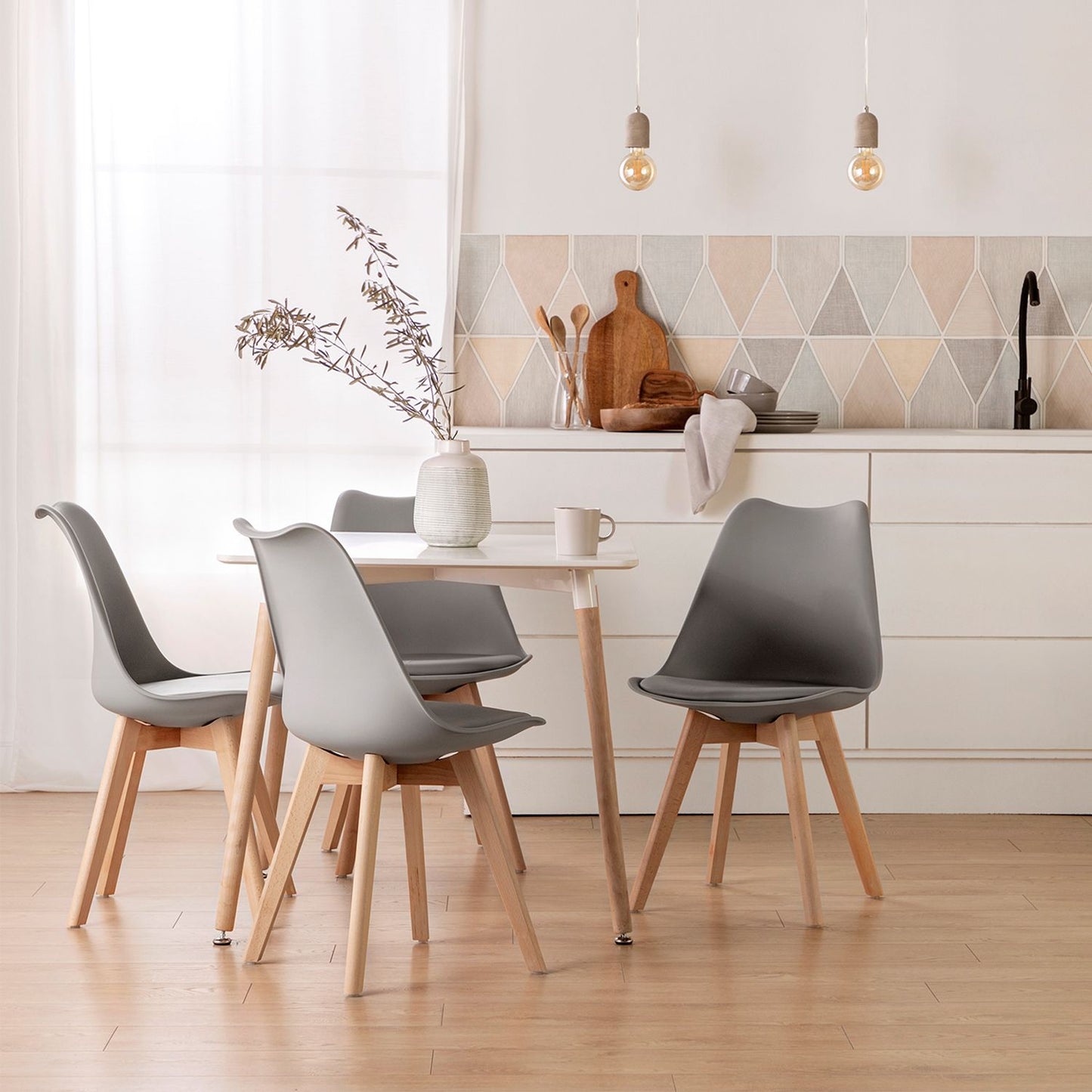 Silla de comedor polipropileno gris Kler -  Klast