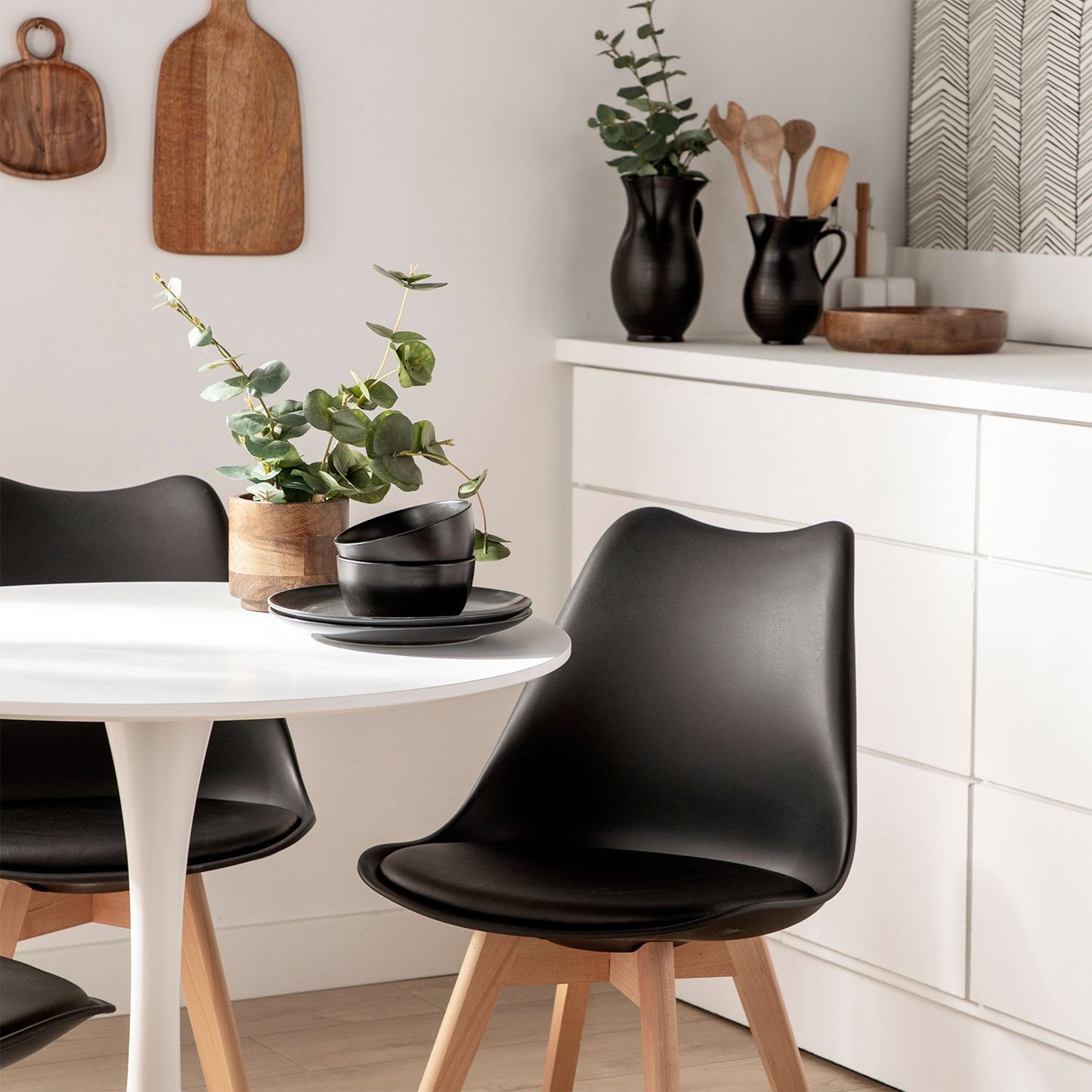 Silla de comedor polipropileno negra Kler -  Klast