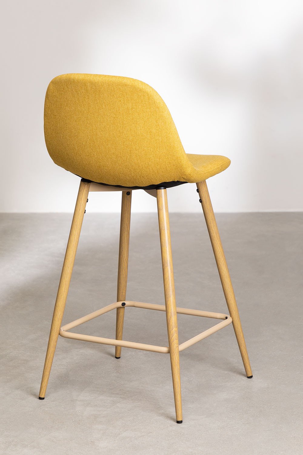 Taburete Alto Glamm ↑65 cm Amarillo Curri Madera Natural -  SKLUM