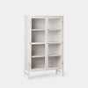 Vitrina en madera reciclada color blanco decapado con puertas de cristal Folk -  Klast