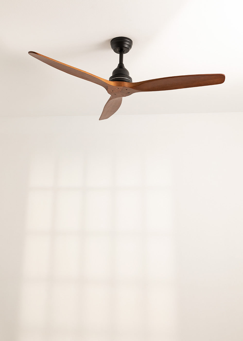 WIND WOOD - Ventilador de techo 75W silencioso Ø132 cm 100% madera