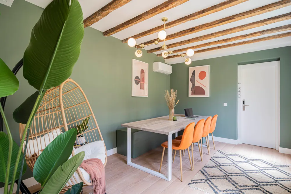 Pisos Corporativos — Valdezarza, Madrid